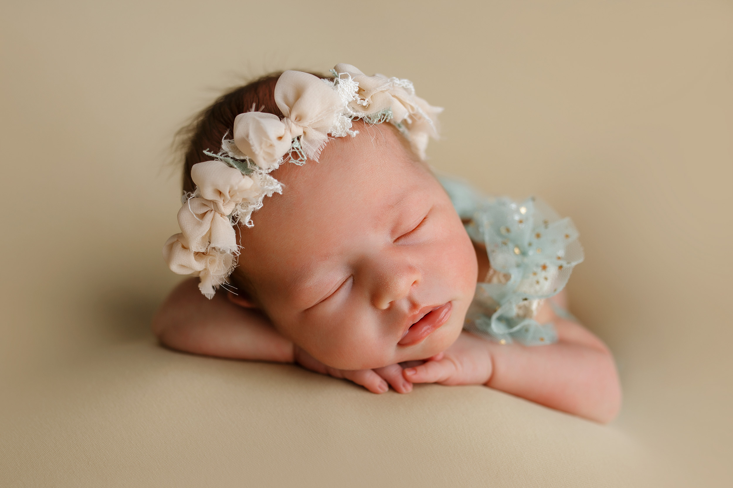 Фотосессия новорожденной Варвары. Фотограф новорожденных Оксана Полевская