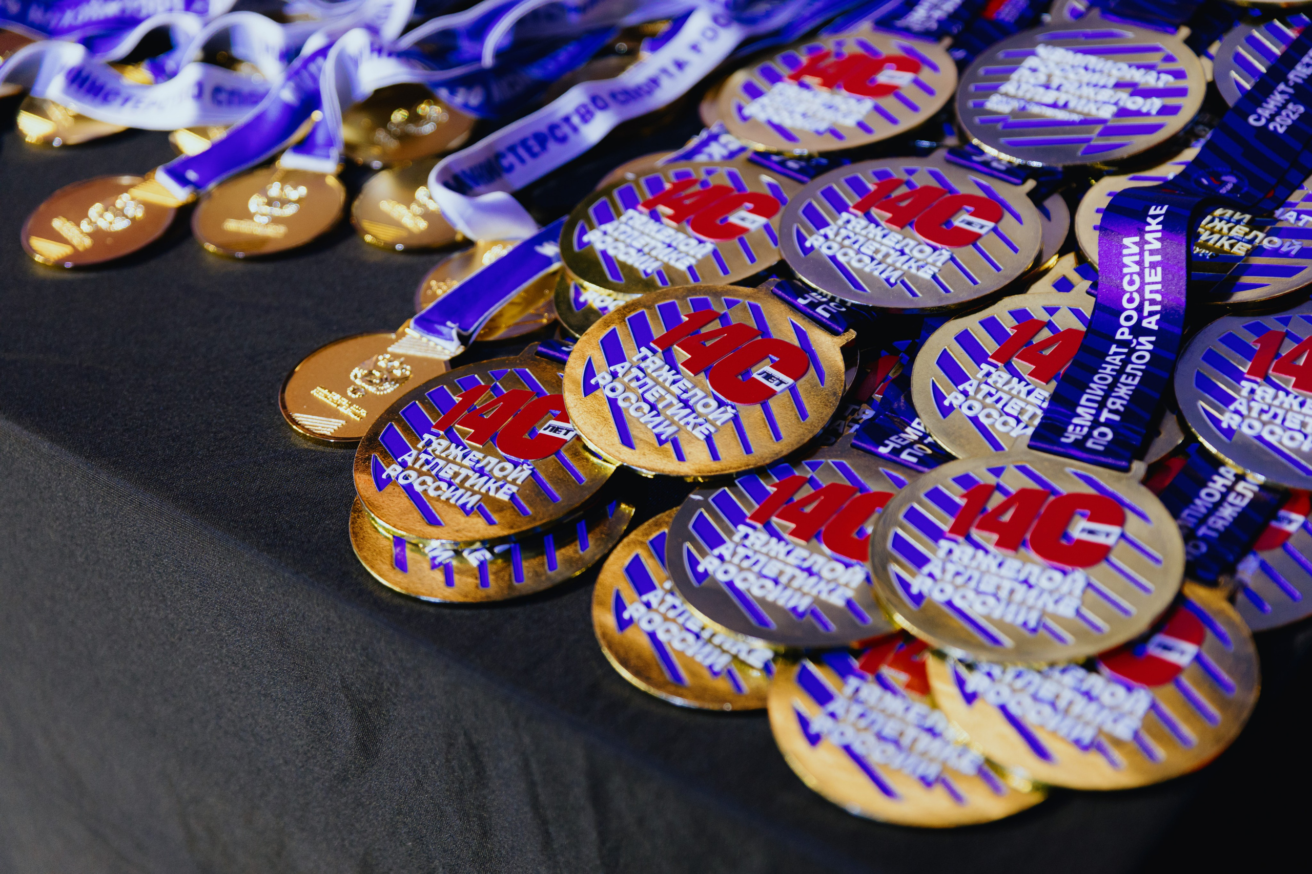 Чемпионат России по тяжелой атлетике 2025. Фотограф в Москве и Санкт-Петербурге Дарина