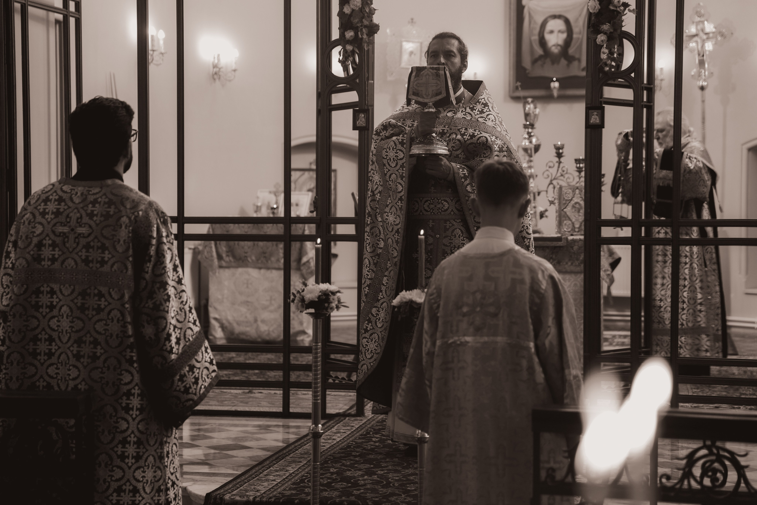 Служба в церкви