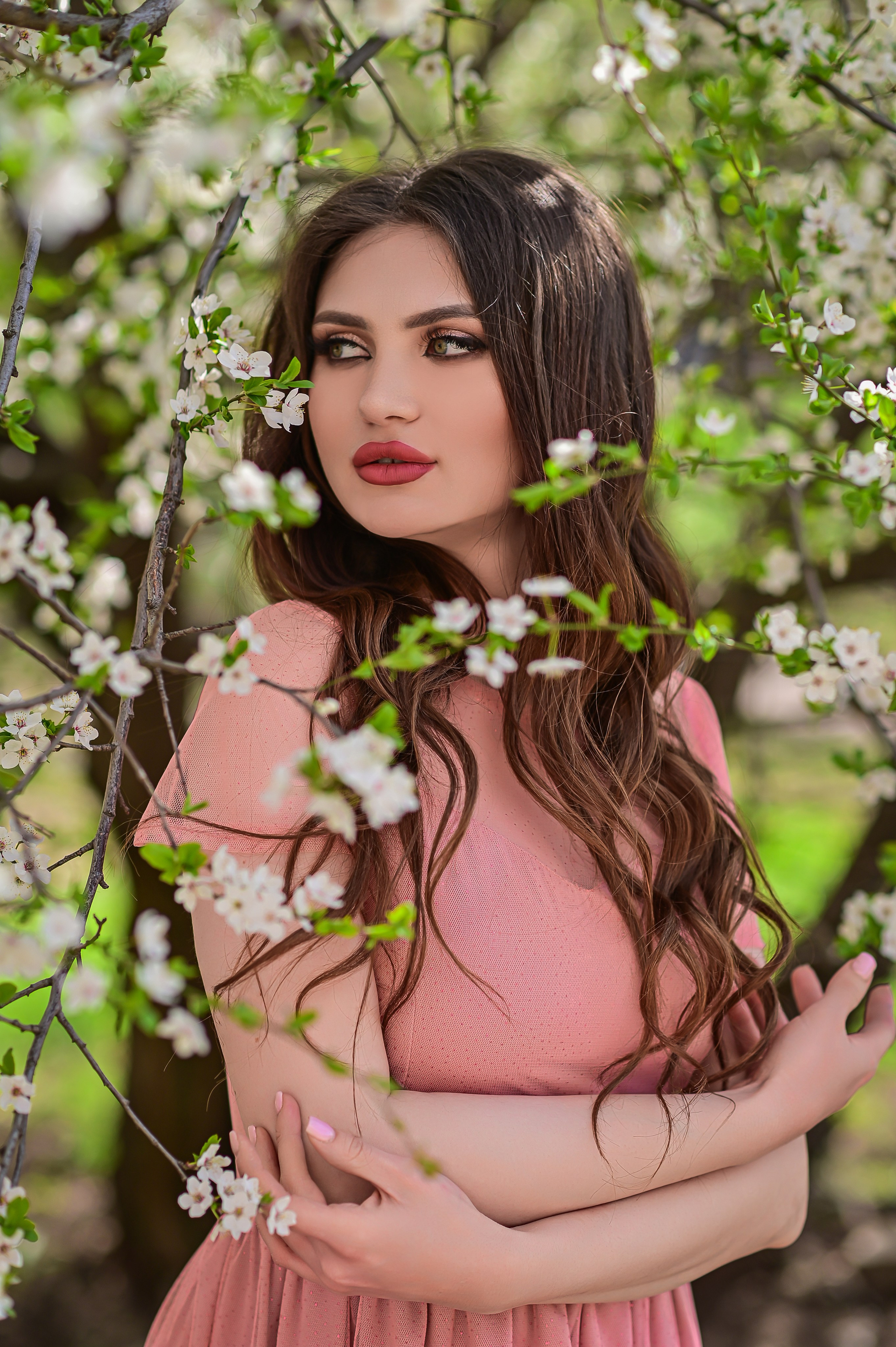 Весна. Съемка в цветении. Семейный и свадебный фотограф в Донецке Донская Анастасия