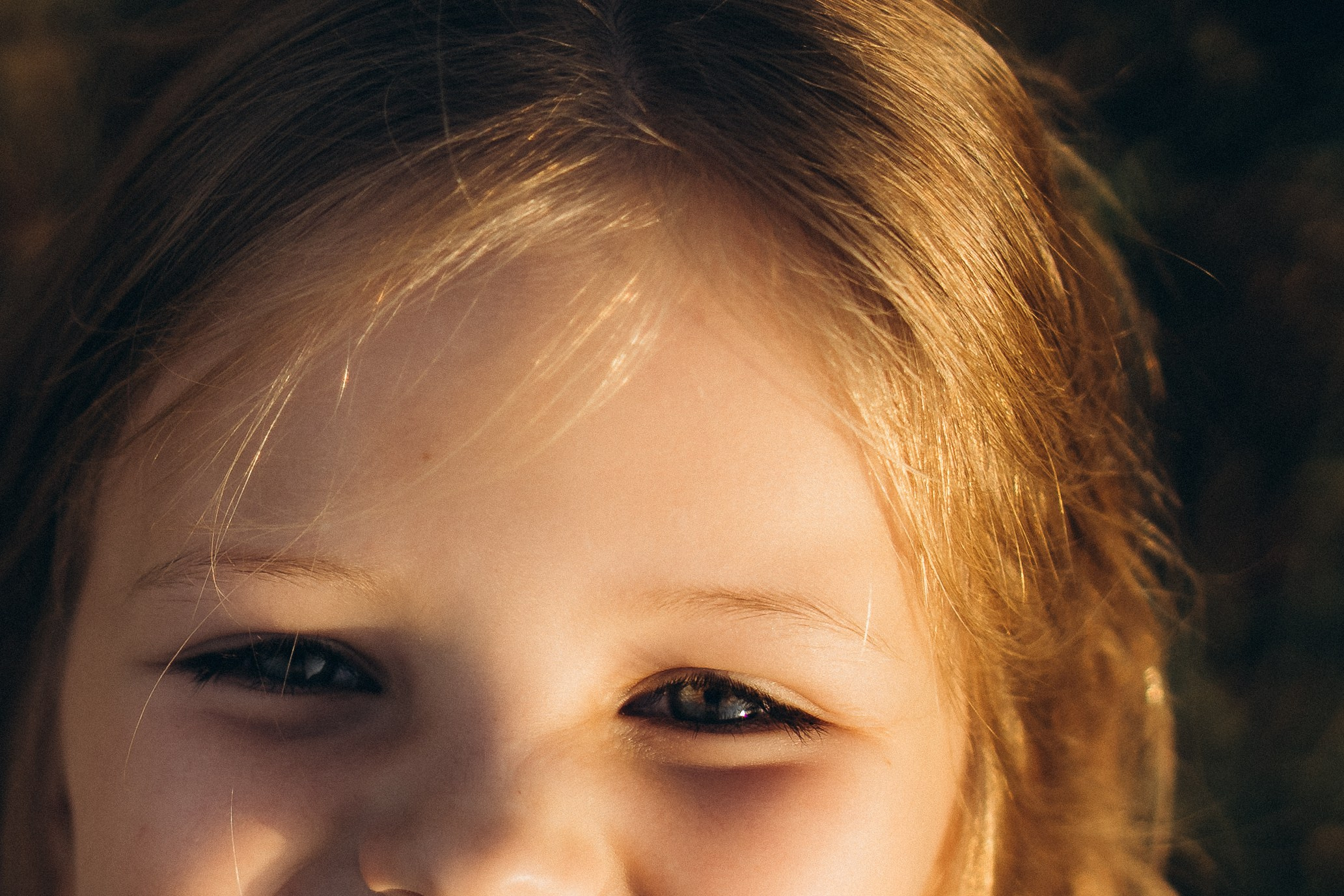 Семейная фотосессия, а природе в поле в Ижевске