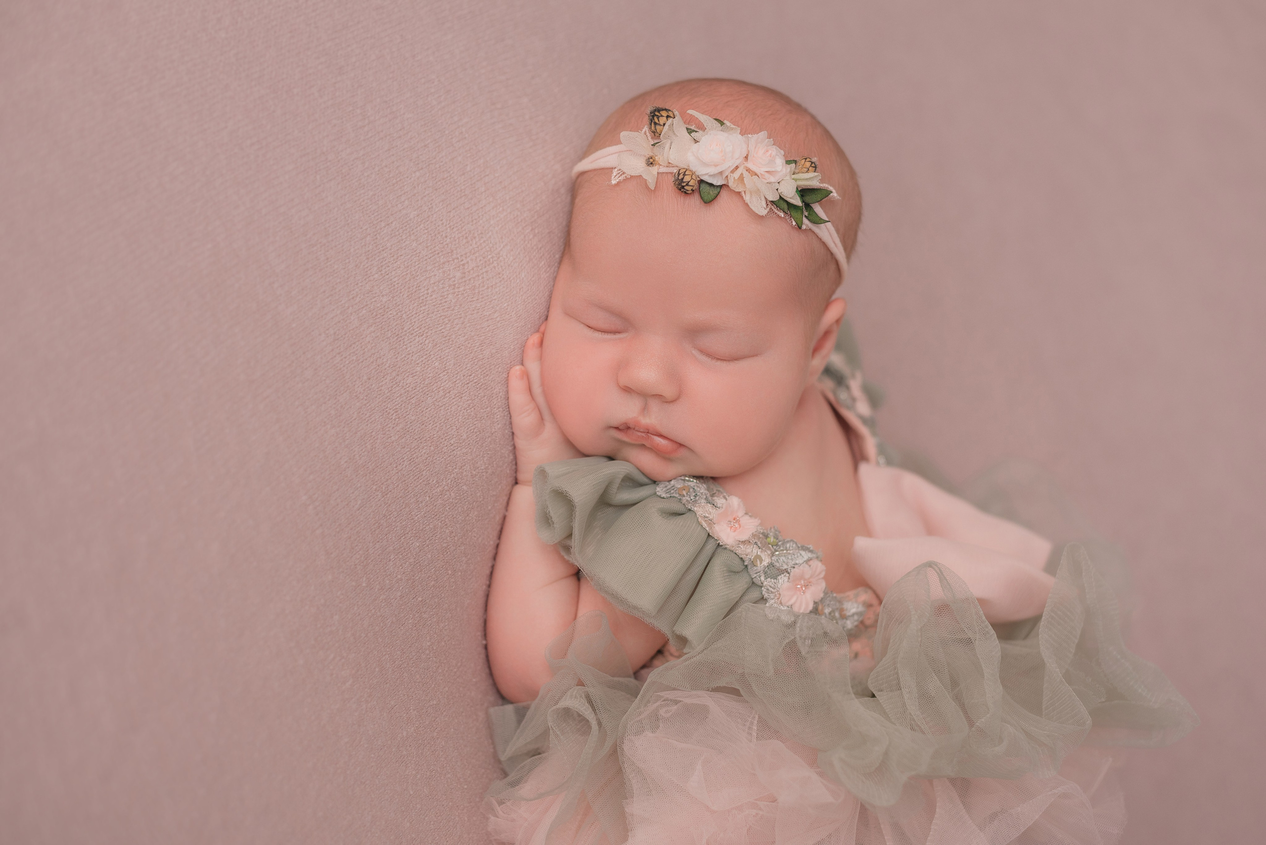 Василиса. Фотограф новорожденных Белгород