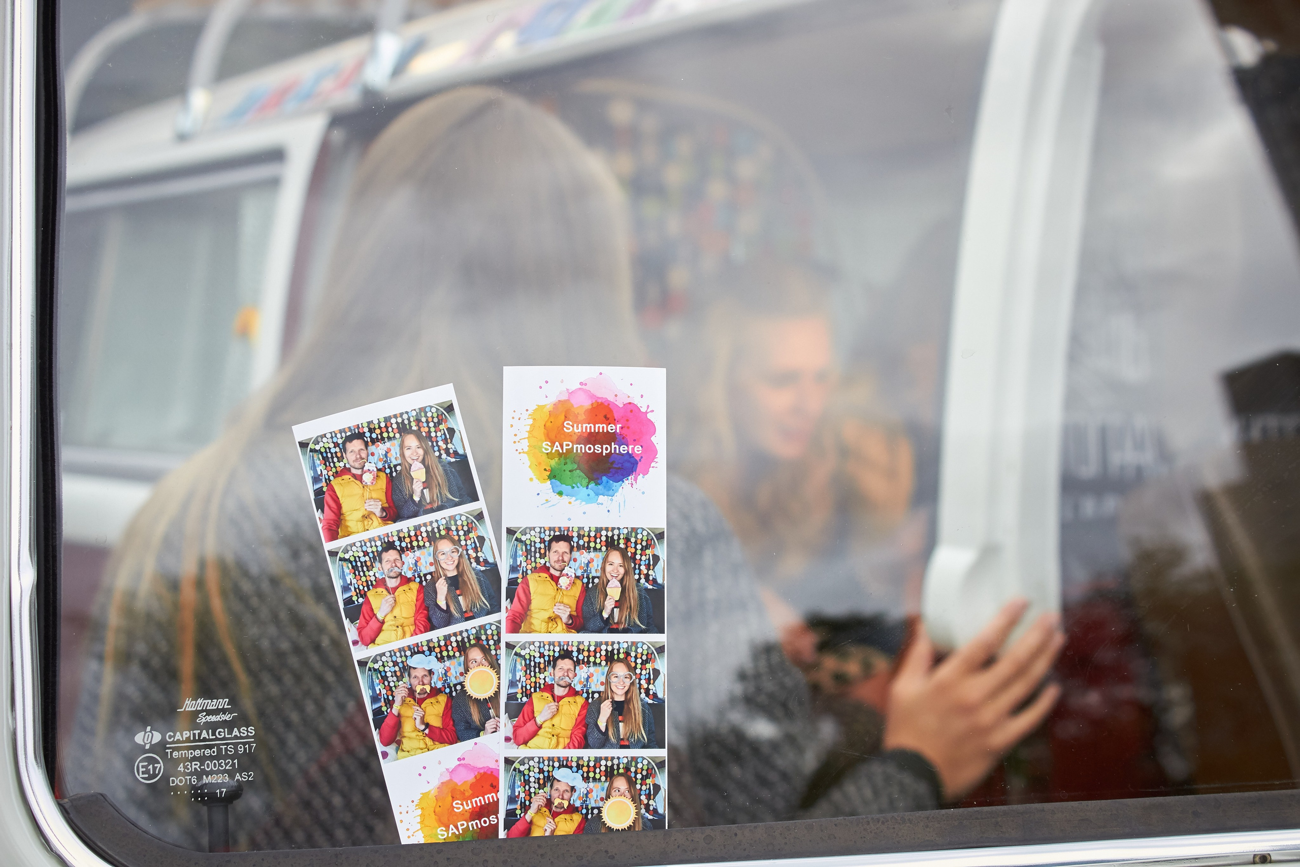 Фотофургон PhotoBus.me. Репортаж, деловой портрет, мобильная фотостудия с моментальной печатью