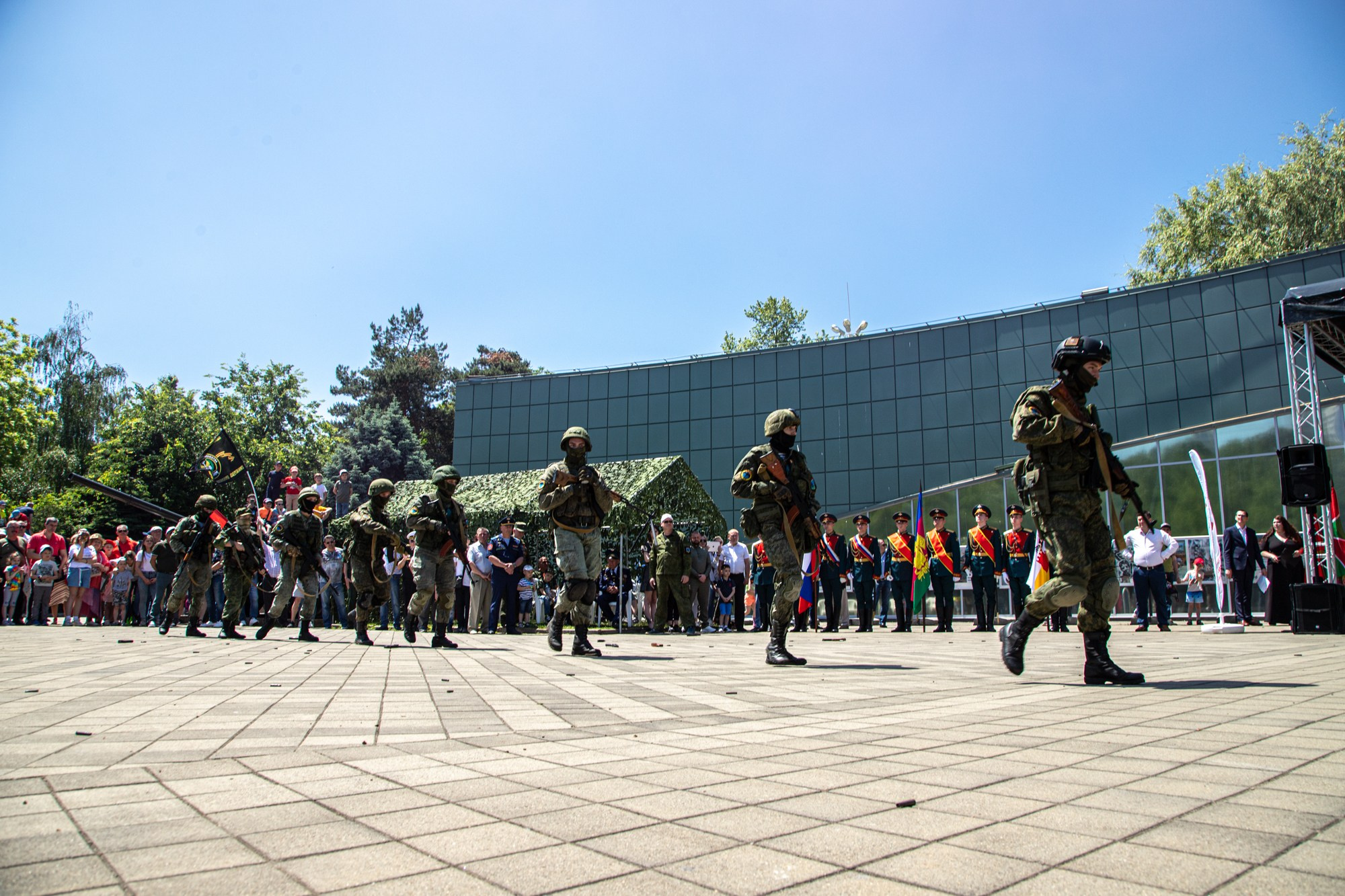 Патриотический фестиваль «Наследие». Репортажный, промышленный и маркетплейс-фотограф Дмитрий Чернат