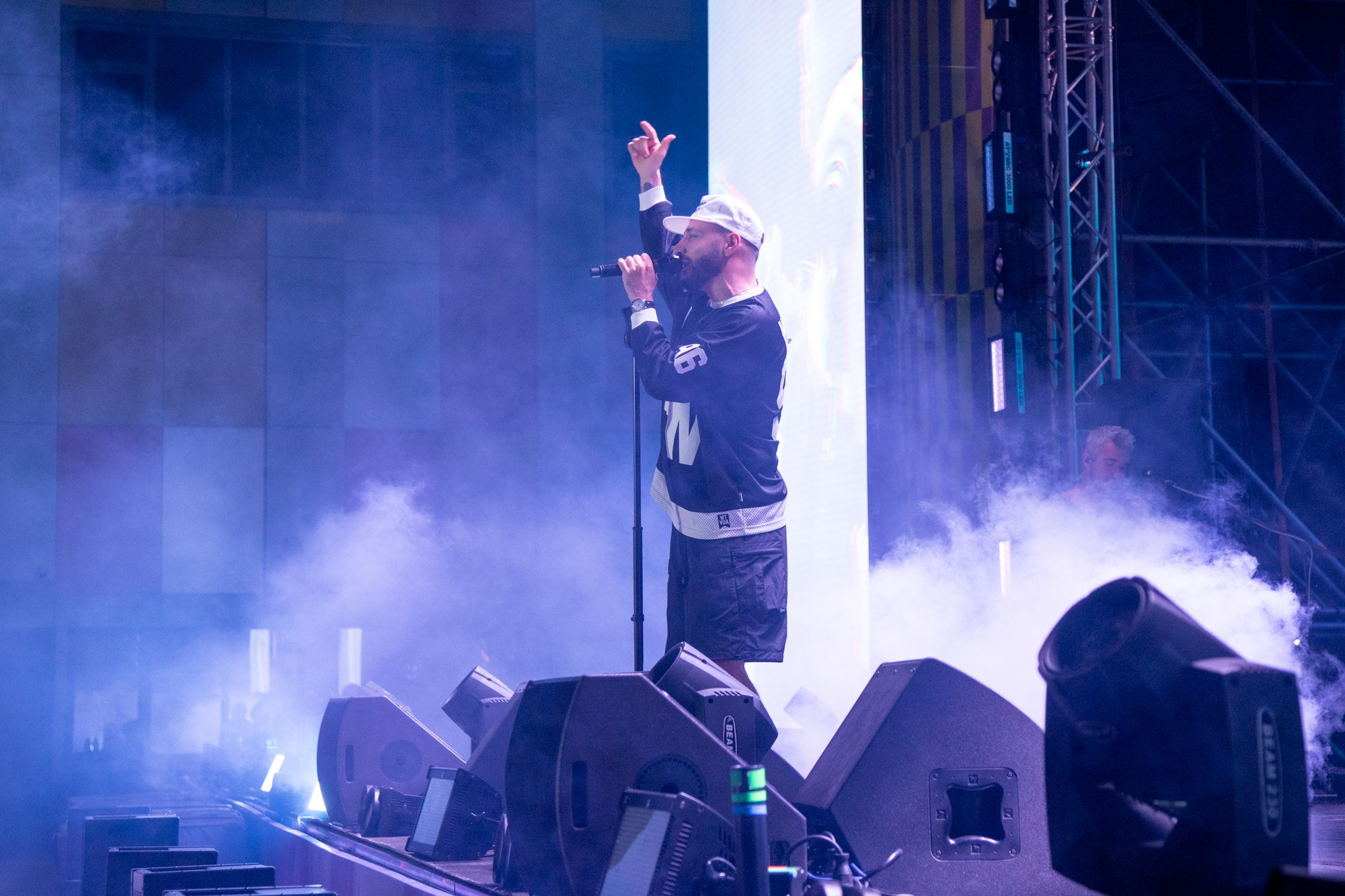 L'One. Репортажный, промышленный и маркетплейс-фотограф Дмитрий Чернат