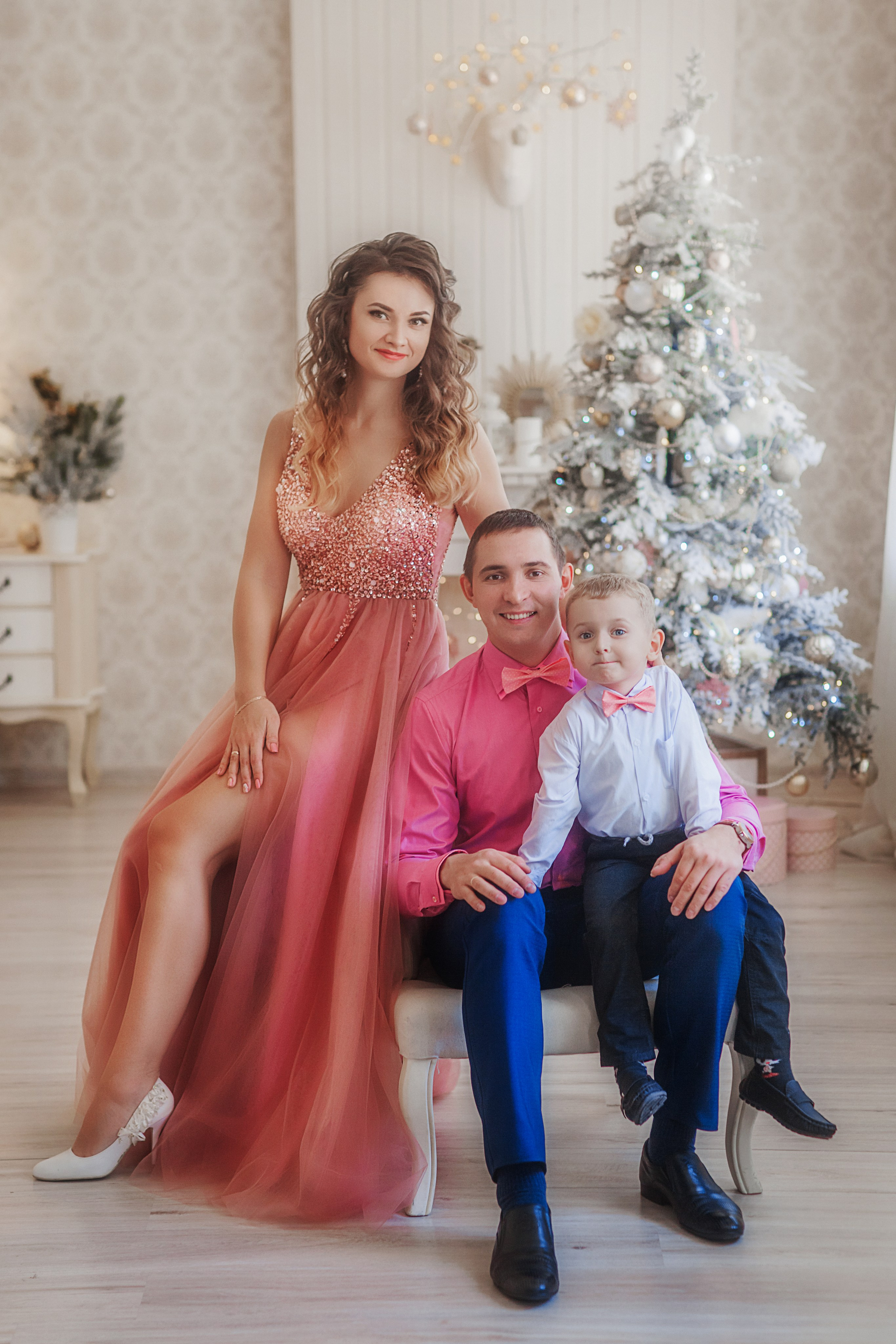 Новогодние. Фотографы в городе Волгограде — Людмила Агеева и Алексей Околелов