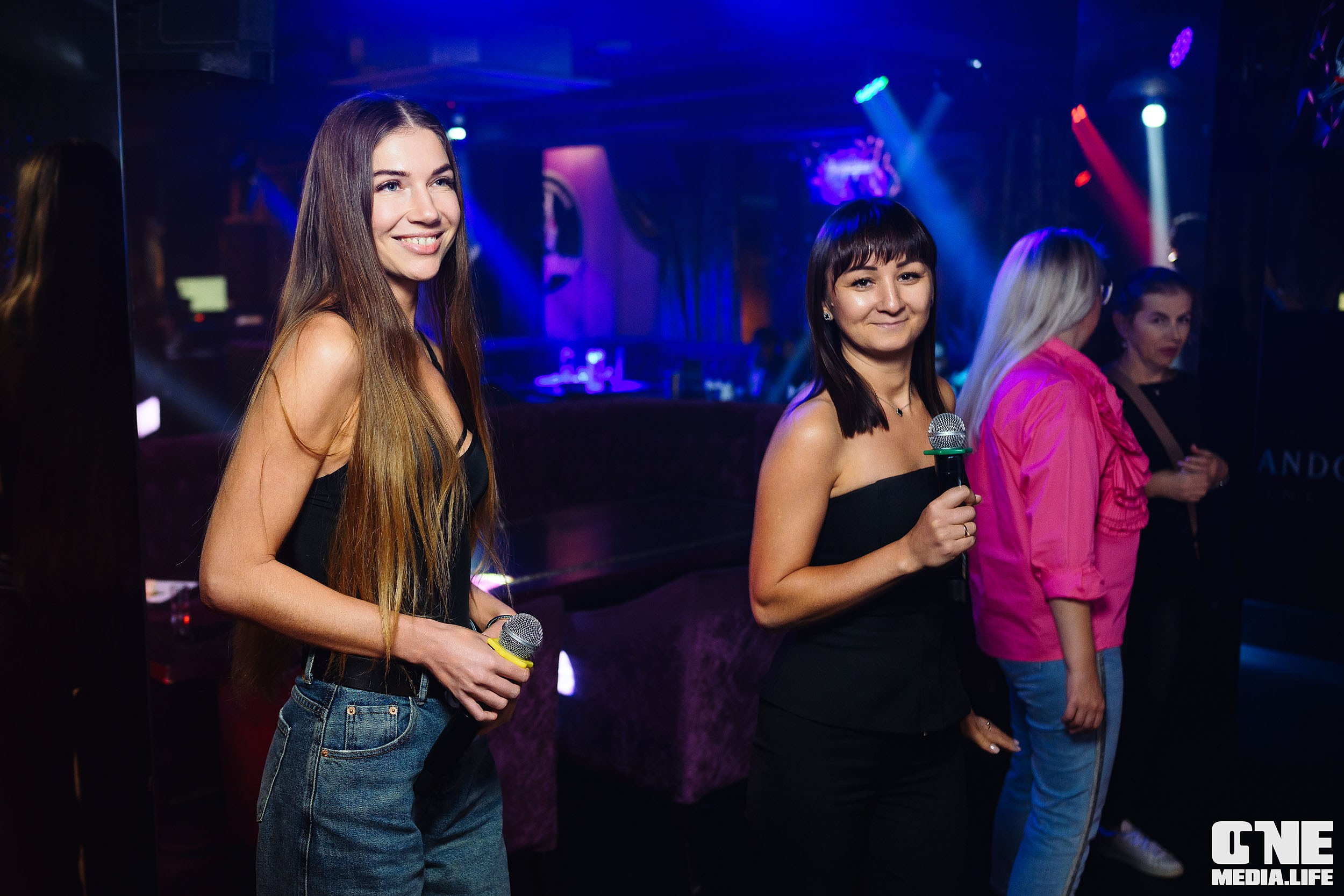 Фоторепортаж из караоке-клуба Эйфория. One Media Life: фоторепортажи, фотоотчеты с мероприятий и заведений
