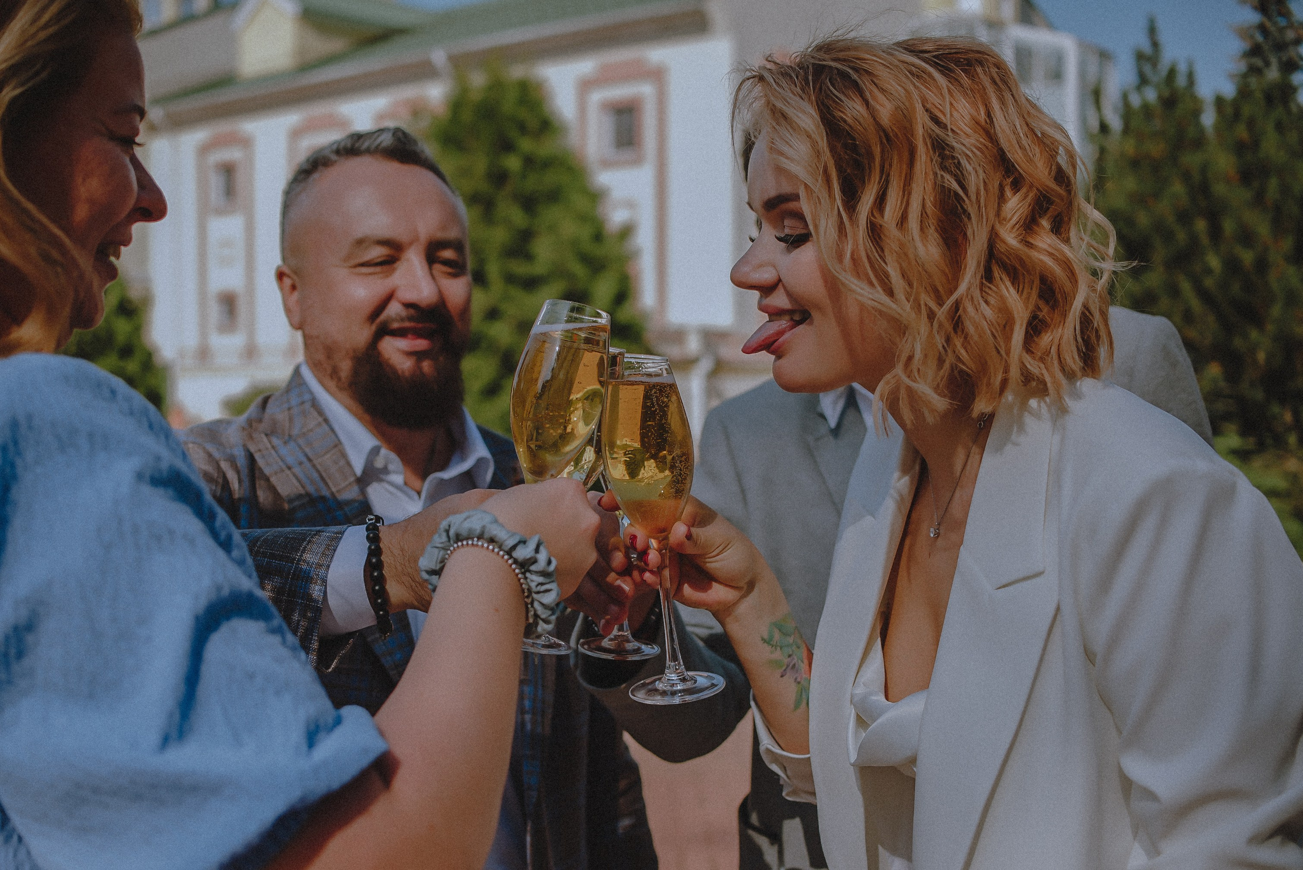 Love.exe: Запущен успешно. Свадебный и семейный фотограф в Москве Сажина Кристина КиМ. Свадебный оператор в Москве Сажин Максим