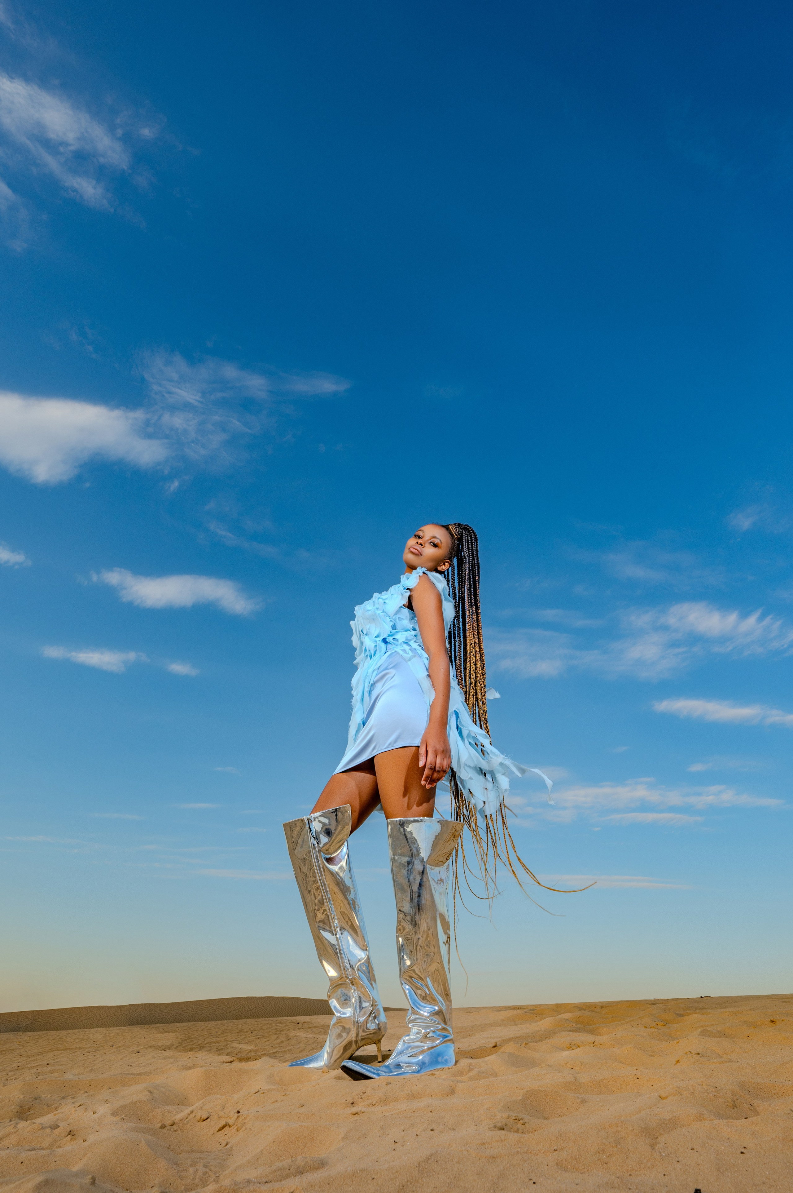 Esther blue sky. Коммерческий фотограф Москва /Дубай, эксклюзивные фэшн фотосессии