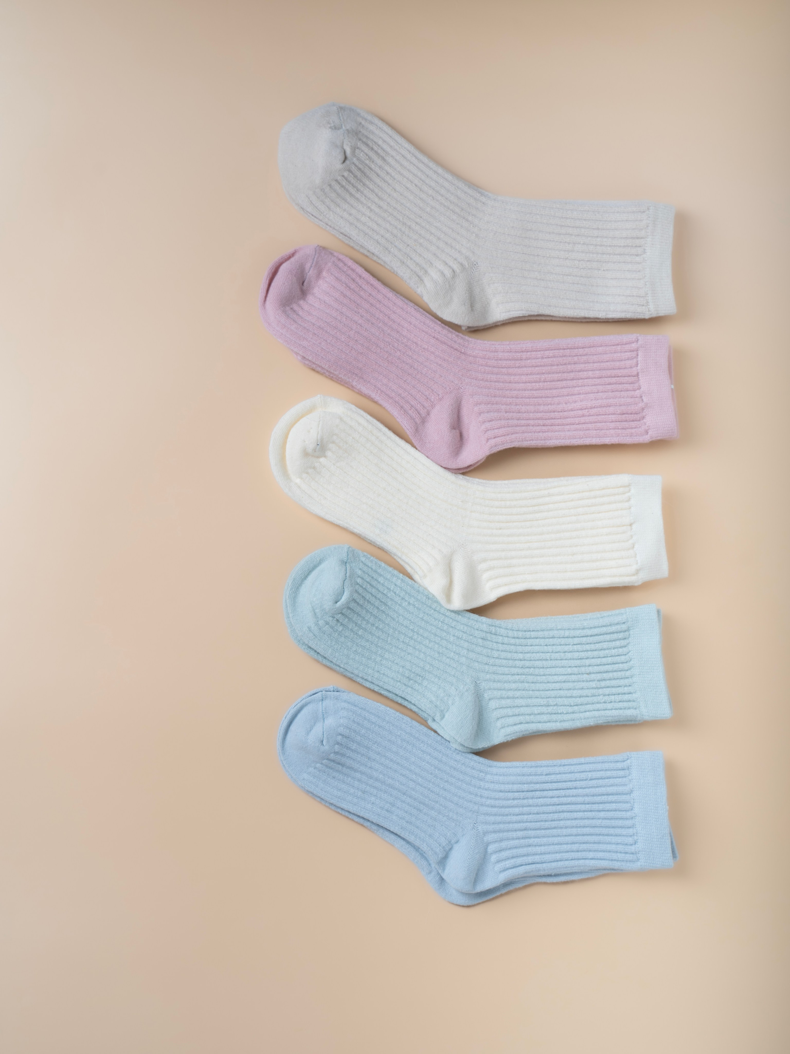 Детские носочки. Фотограф для маркетплейсов Wildberries и Ozon | Предметная и фуд-съёмка, инфографика и видео для брендов — Анастасия Супрунова