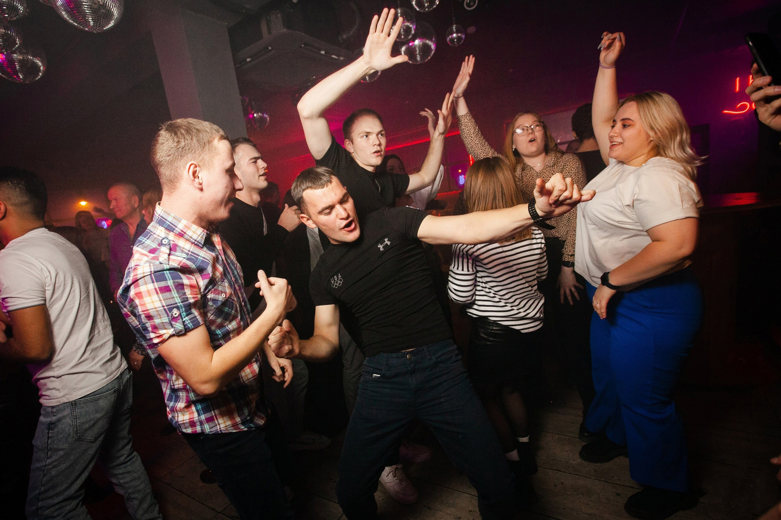 Ночные клубы. Свадебный и репортажный фотограф в Перми