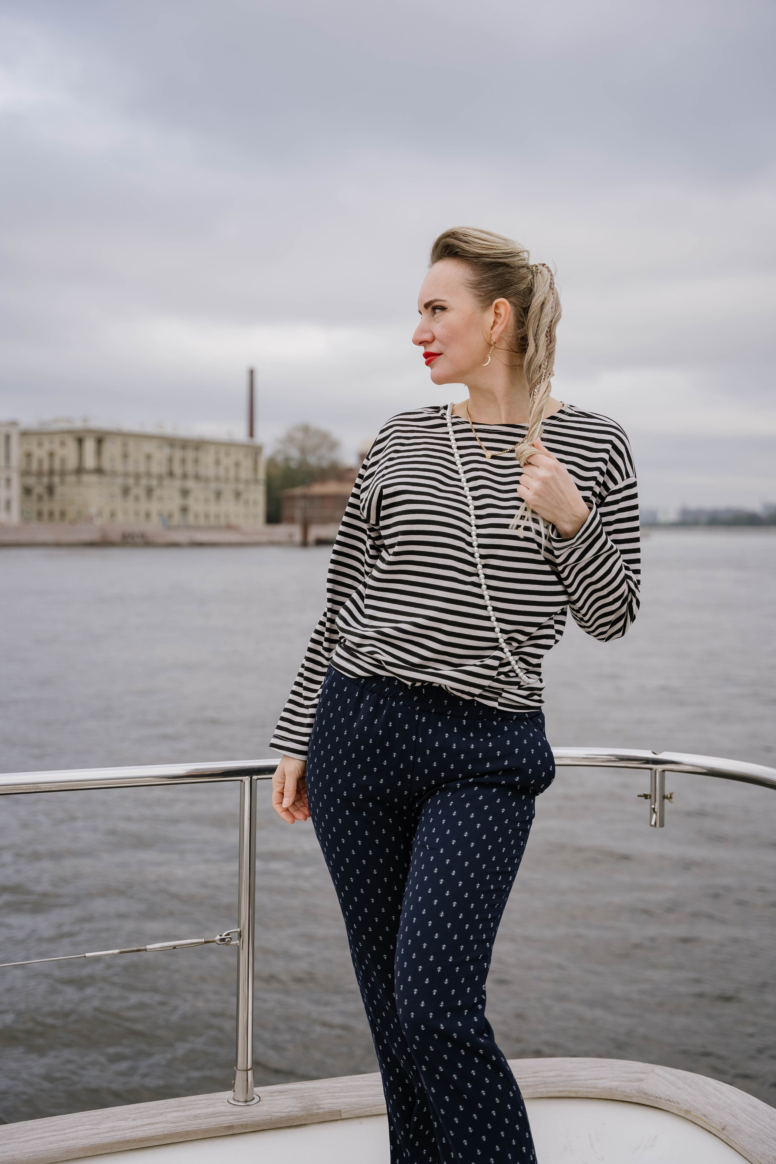 Прогулка по Неве