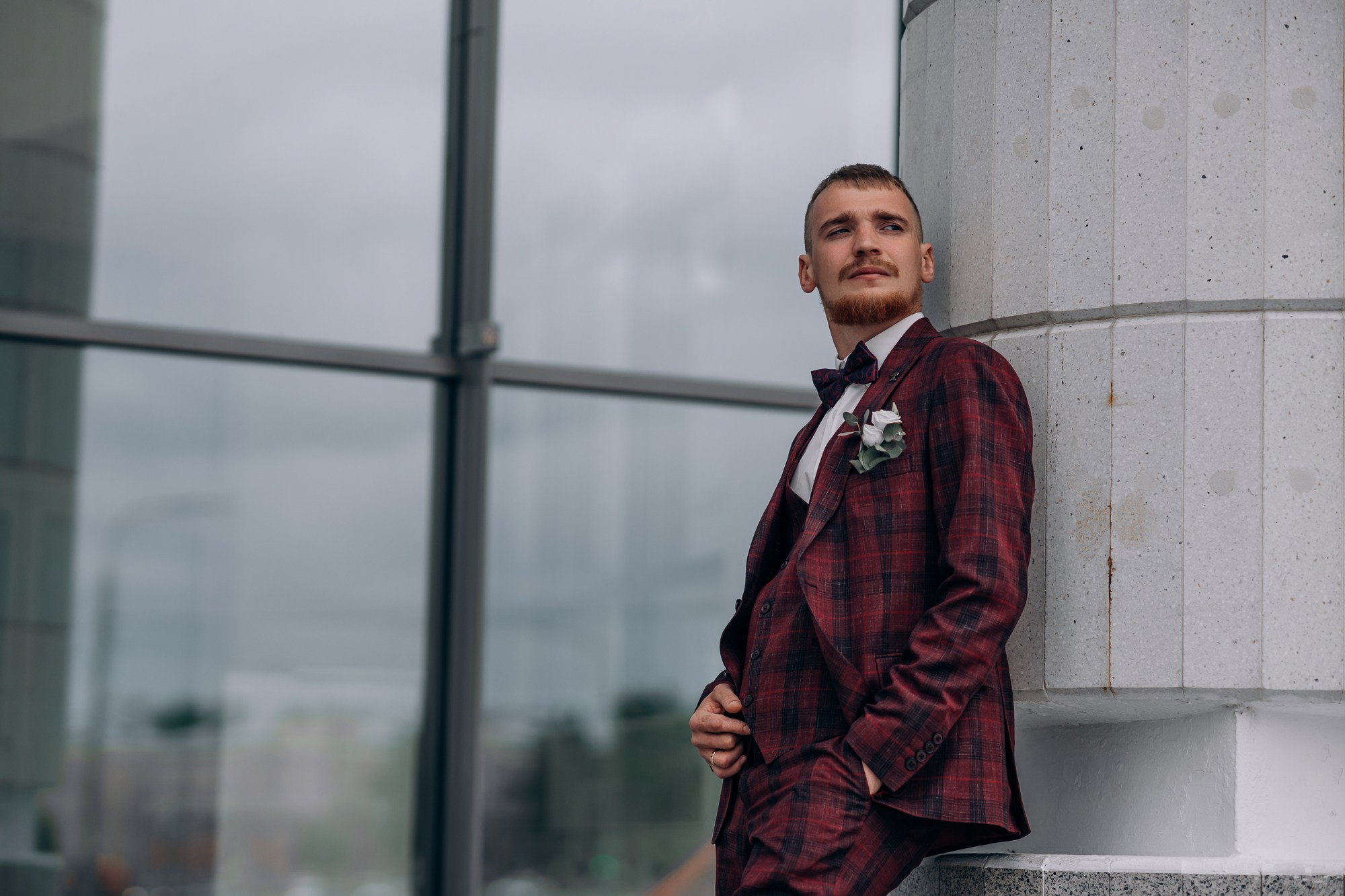 Свадебная фотосессия летом с выездной регистрацией. Свадебный и репортажный фотограф в Ярославле Евгений Сальников