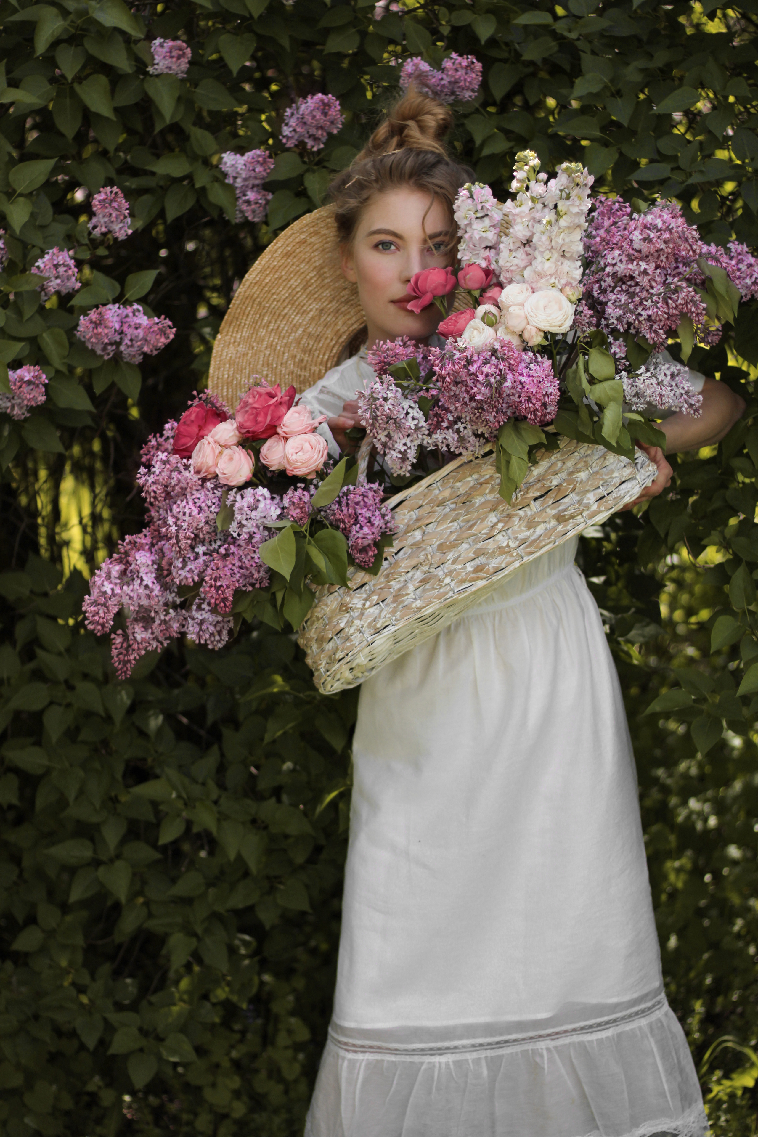 Сиреневый сад. Женский и семейный фотограф в Москве Наташа Чаша