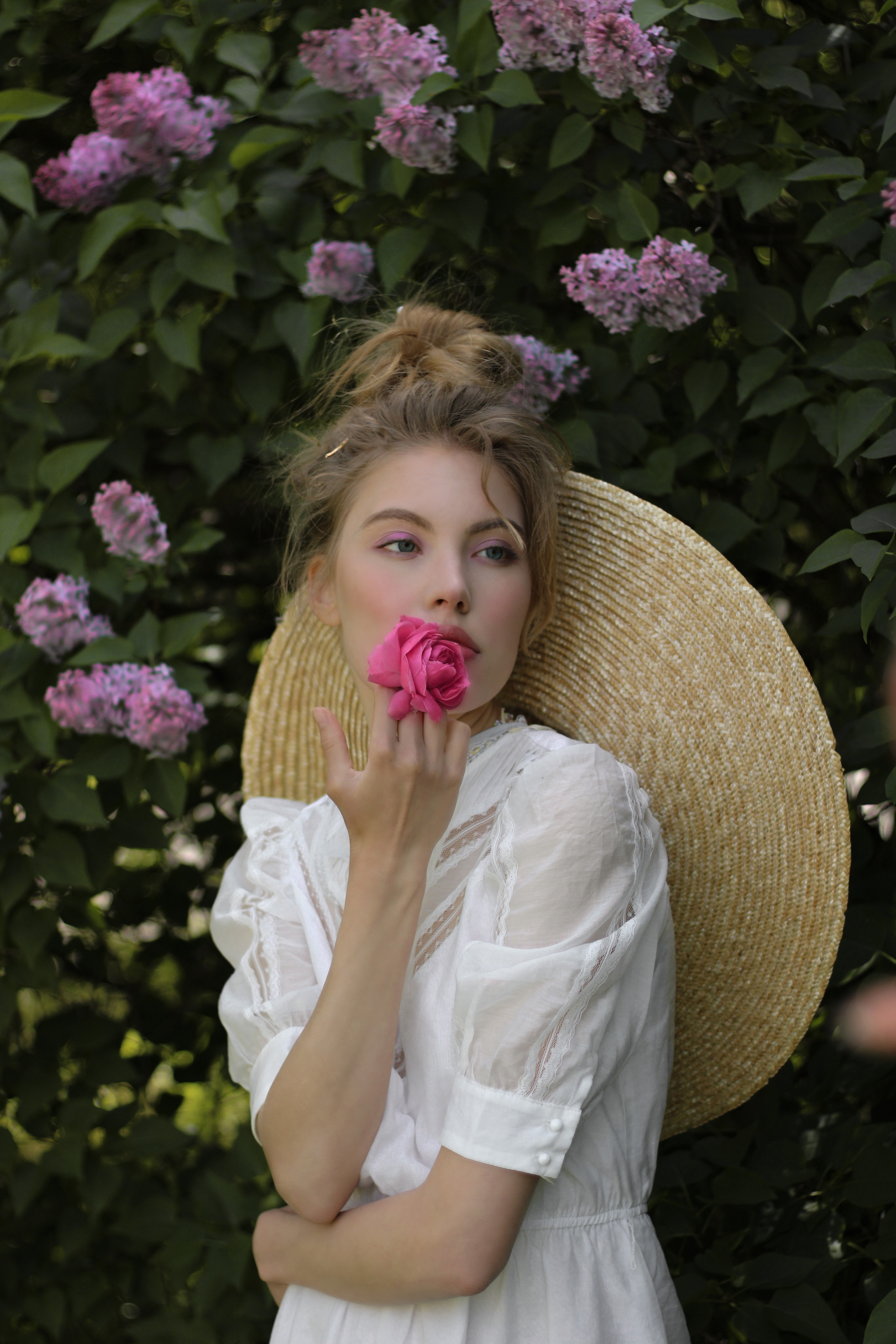 Сиреневый сад. Женский и семейный фотограф в Москве Наташа Чаша