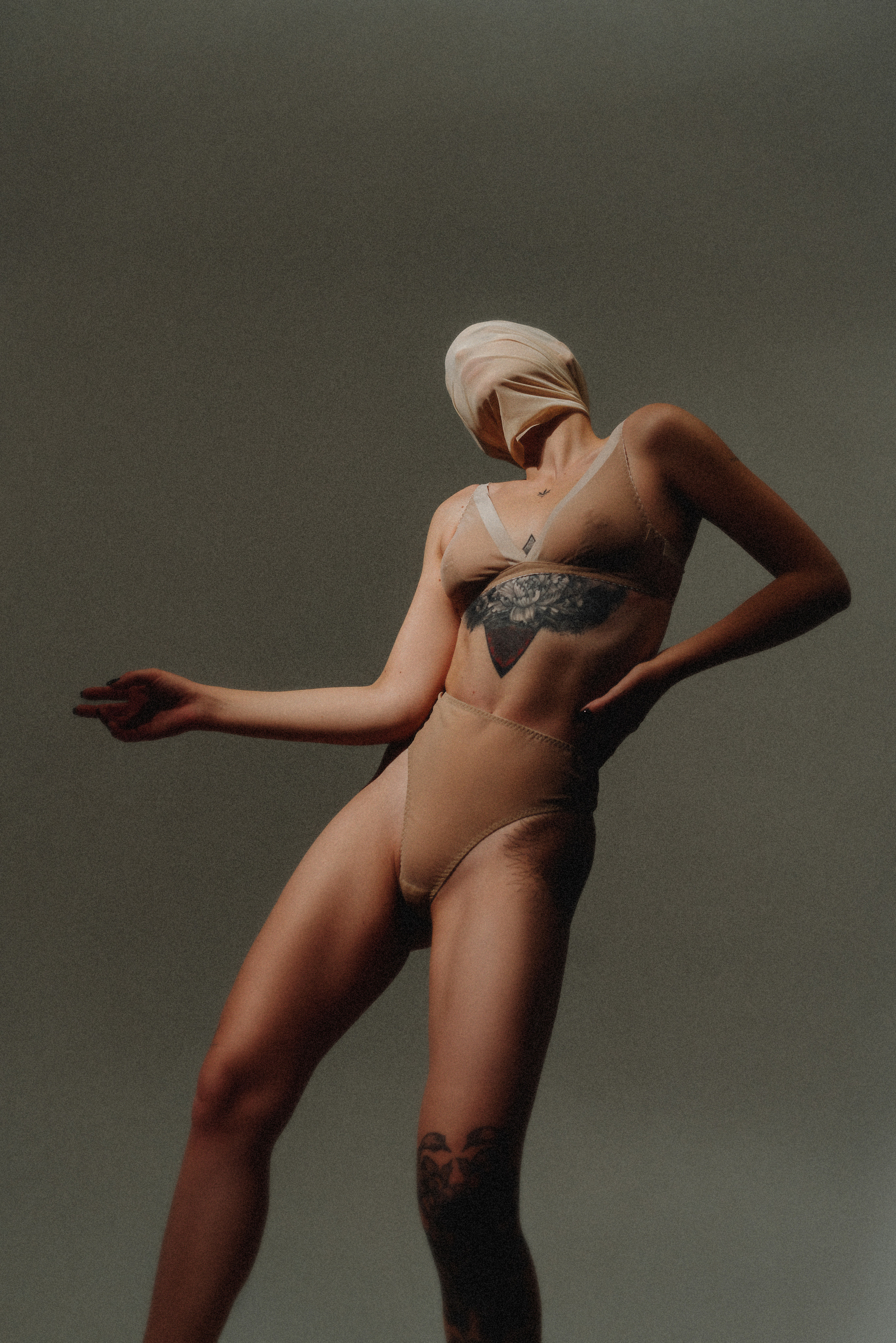 Белье. Фотограф Даниил Бугаевский