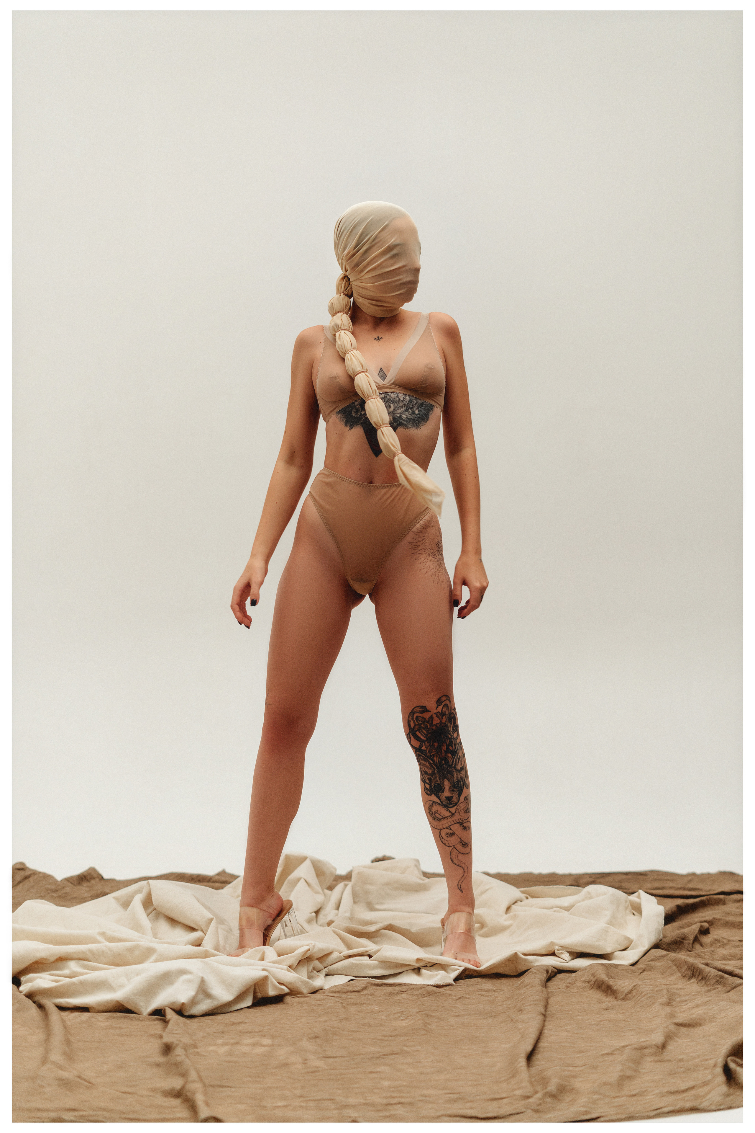 Белье. Фотограф Даниил Бугаевский