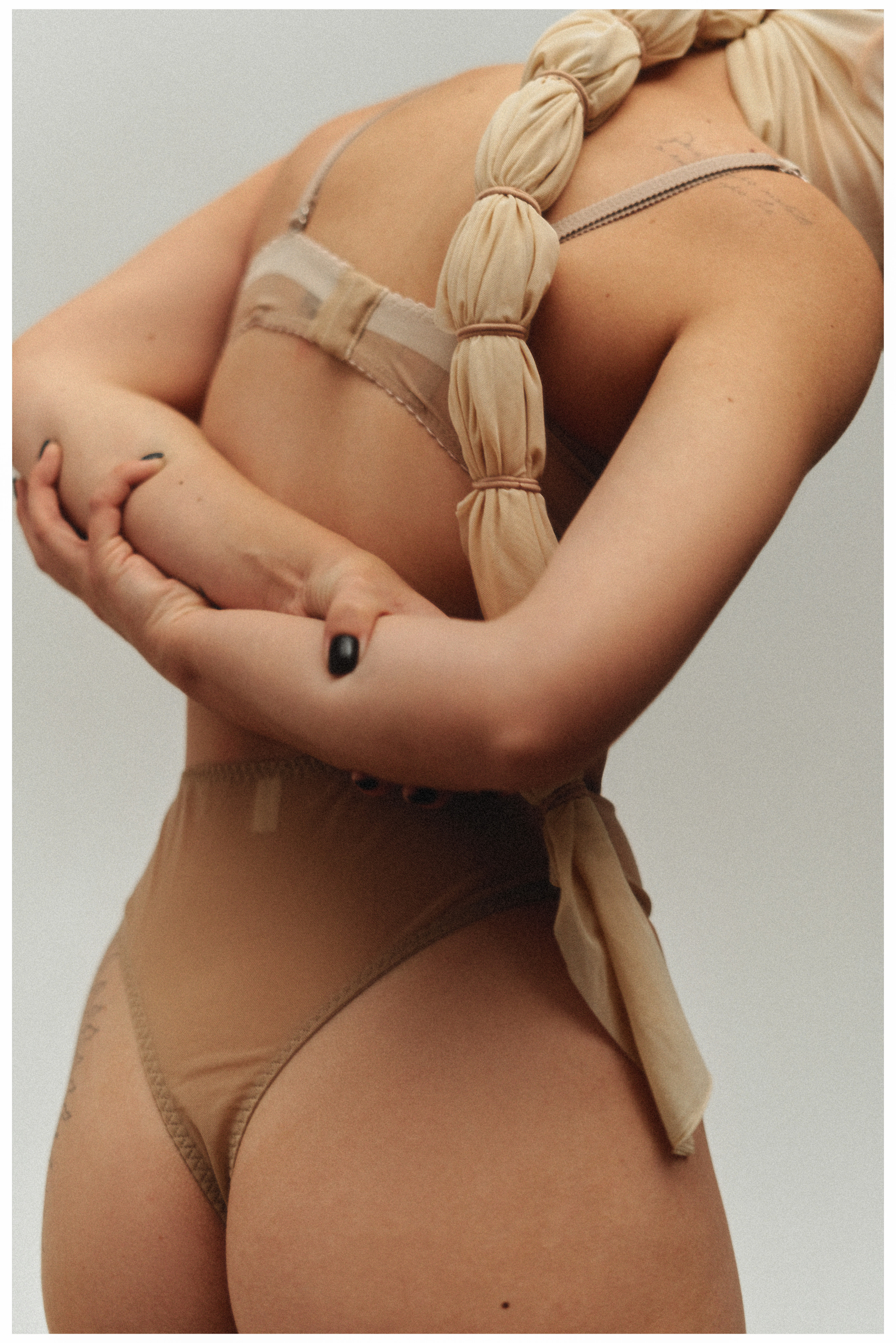 Белье. Фотограф Даниил Бугаевский