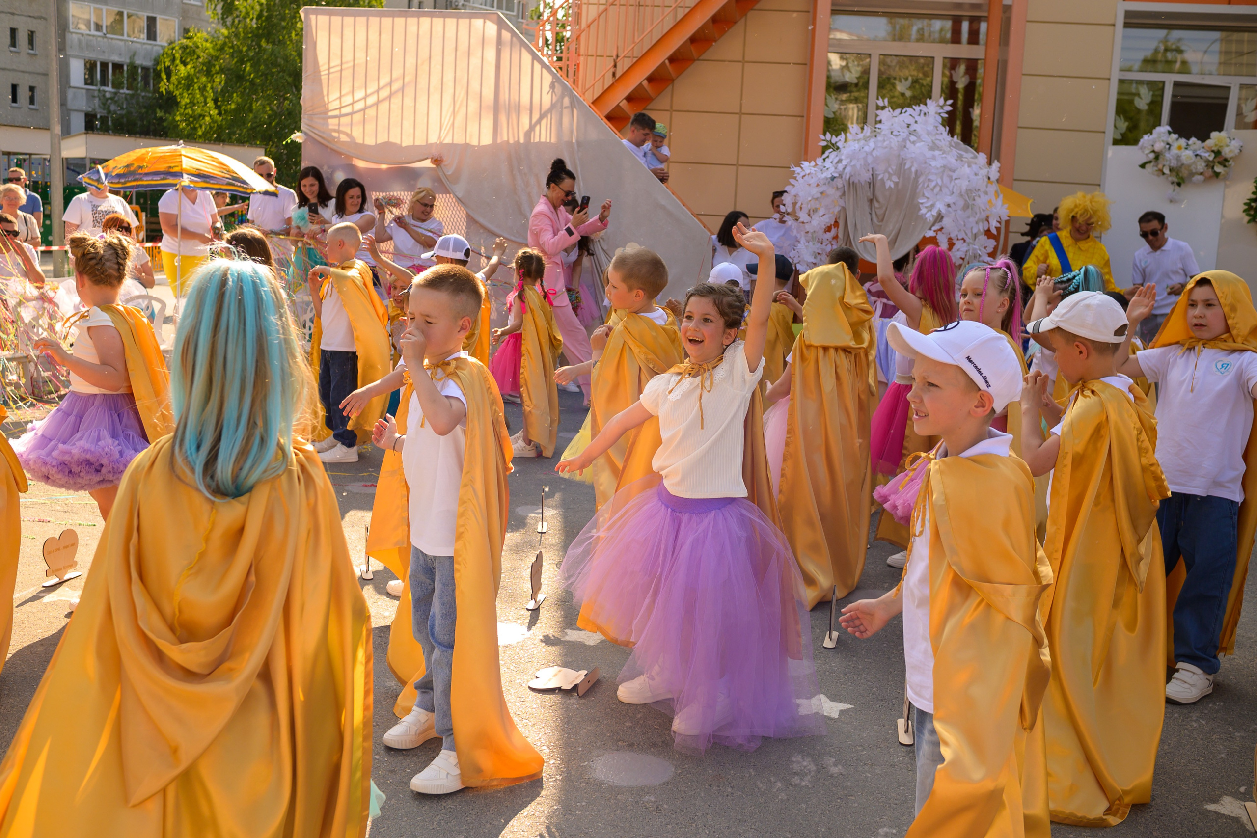 Репортаж выпускного группа «Фантазёры» 3 садик. Фотограф новорожденных, семейный детский в Тюмени Татьяна Морозова