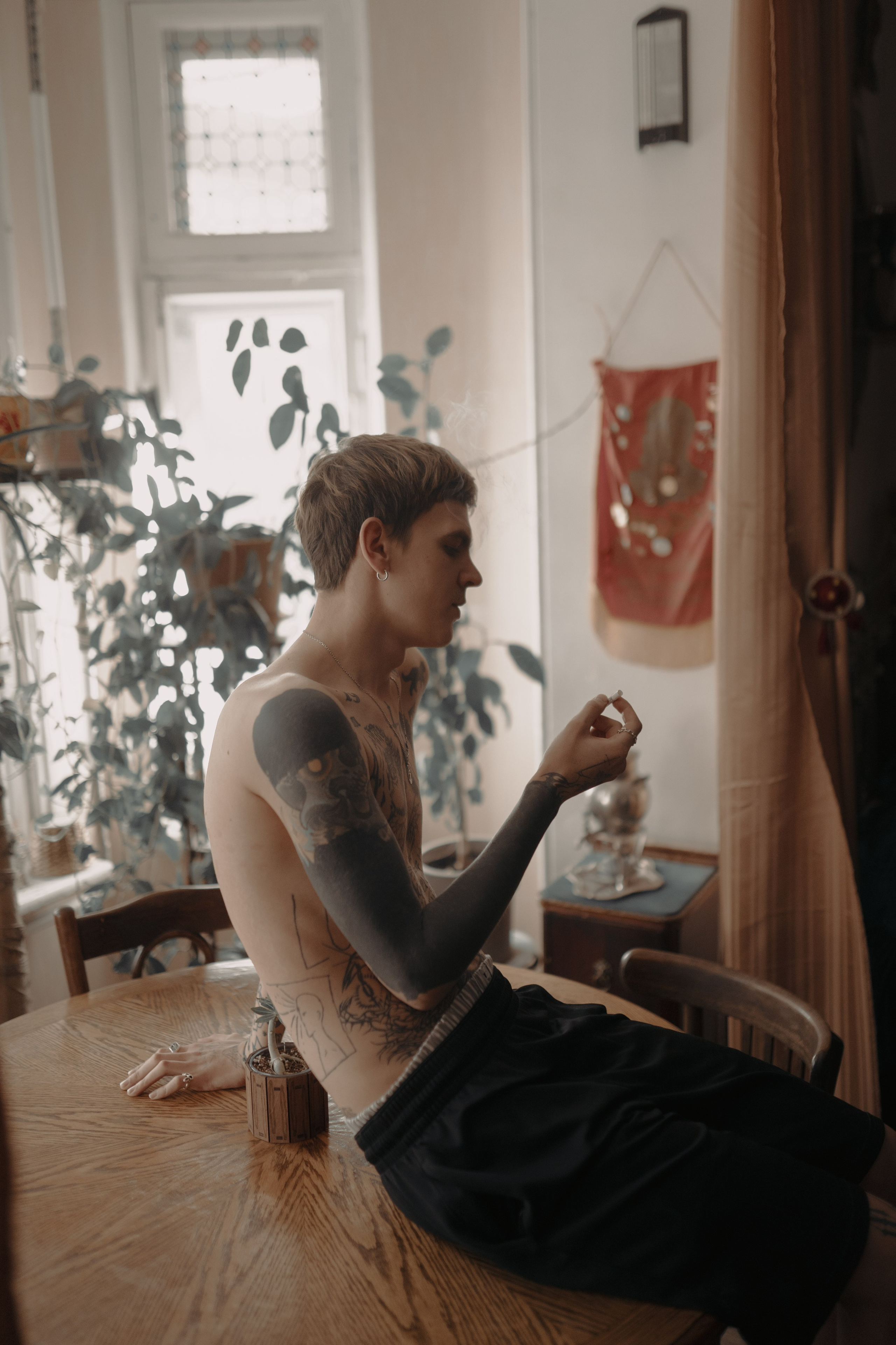 Loweliness. Backstage. @tomrus: Рустам Шагиморданов — фотограф