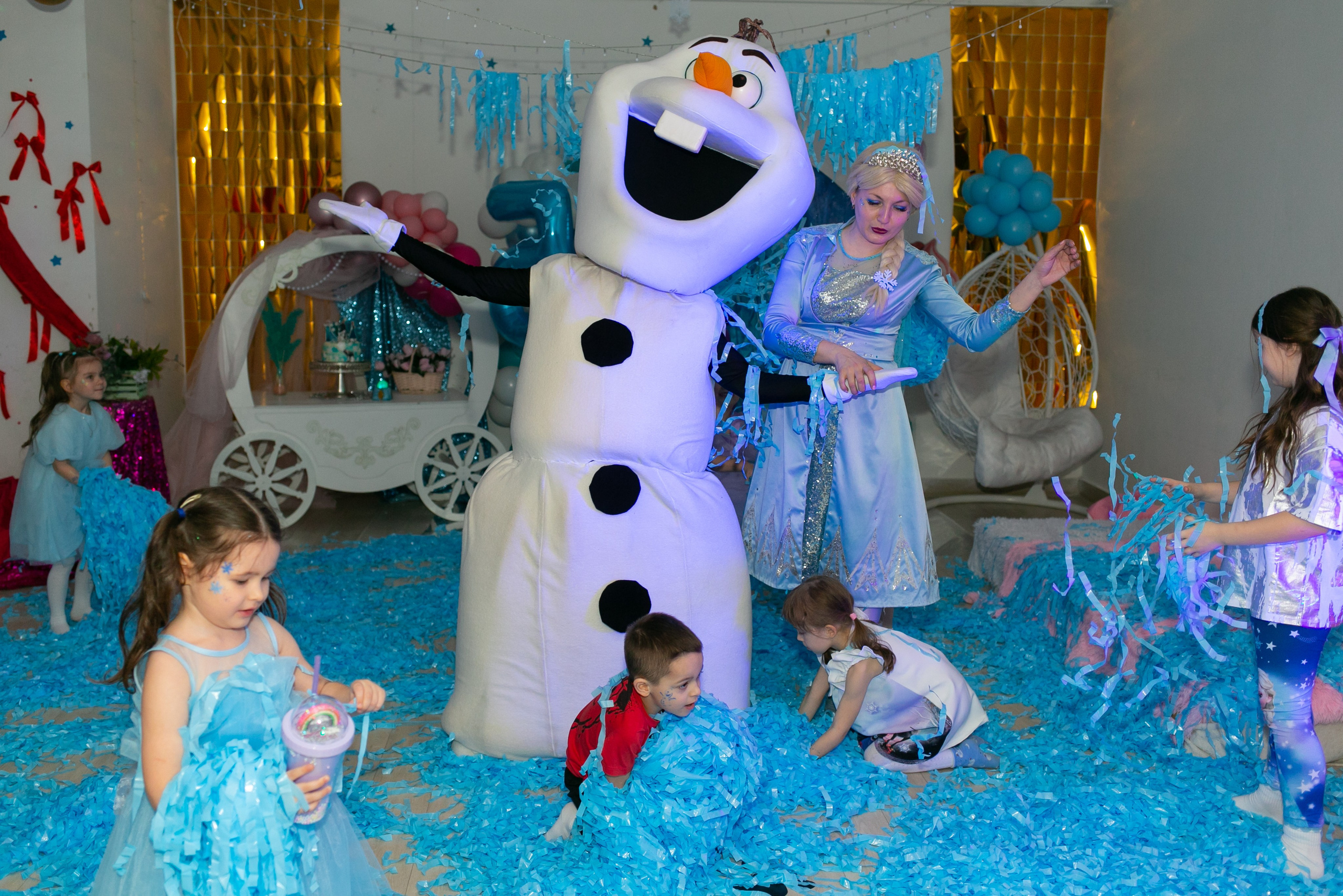 Праздники. Фотограф новорожденных и семейный фотограф НСО г. Бердск Марина Львова