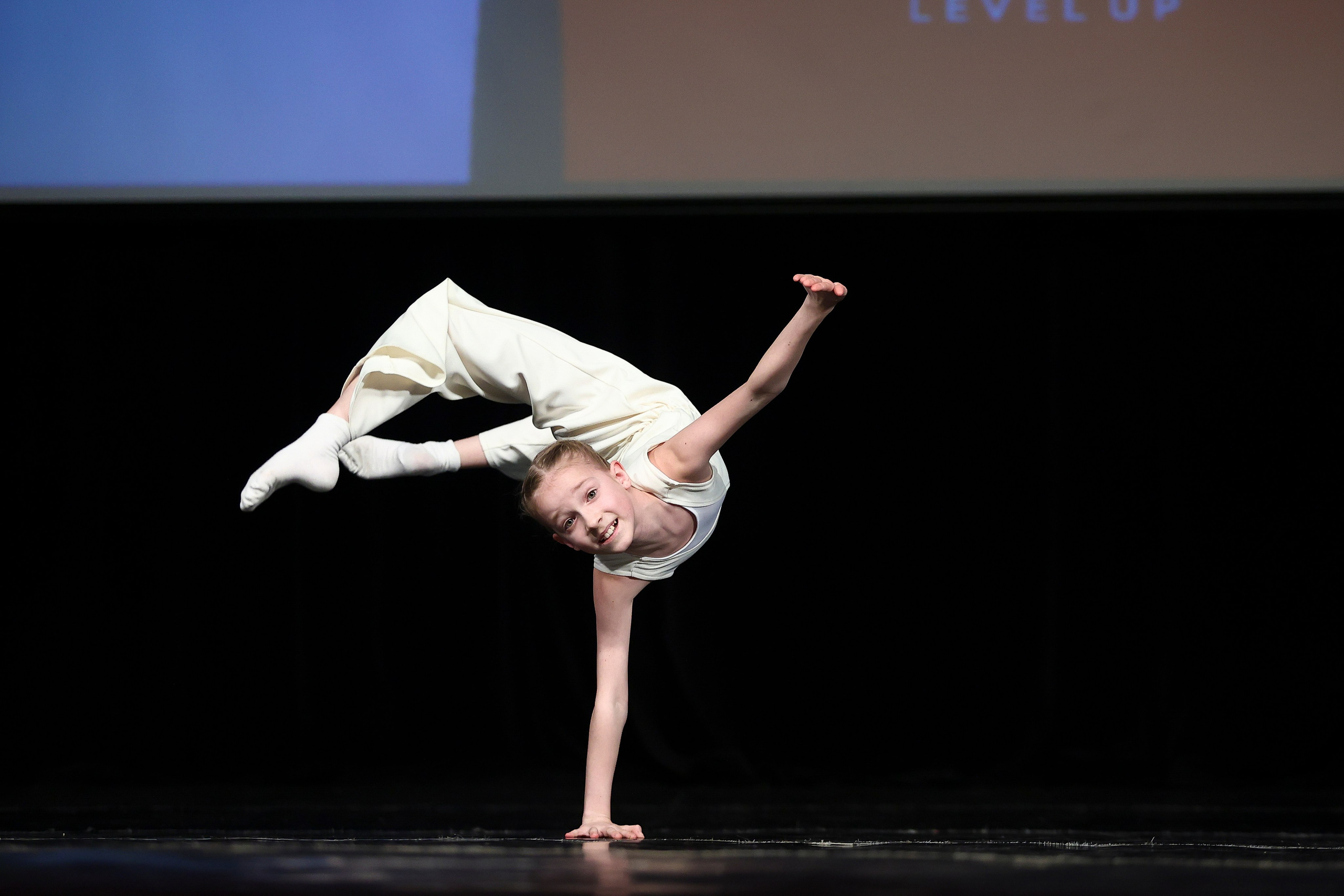 Профессиональная съемка хореографического конкурса в Москве. Портретный Фотограф Александр «Konevtsoph» В Санкт-Петербурге
