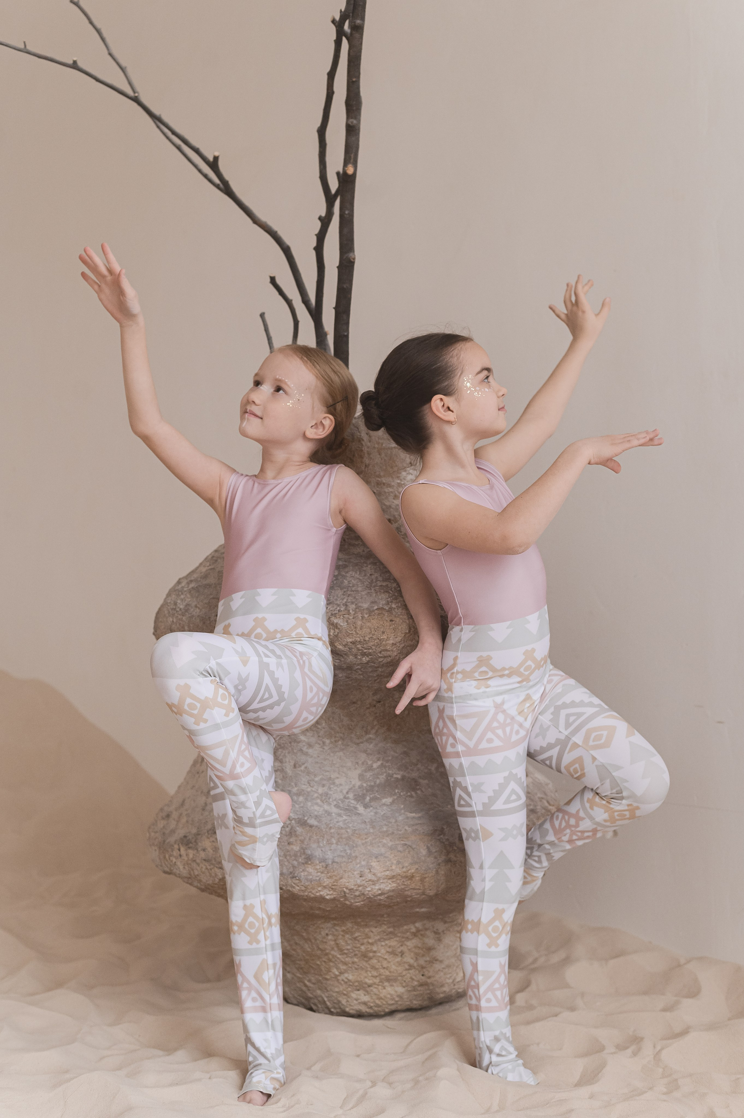 ВВЕРХ ДНОМ. SAND. Профессиональный репортажный, коммерческий фотограф в Санкт-Петербурге