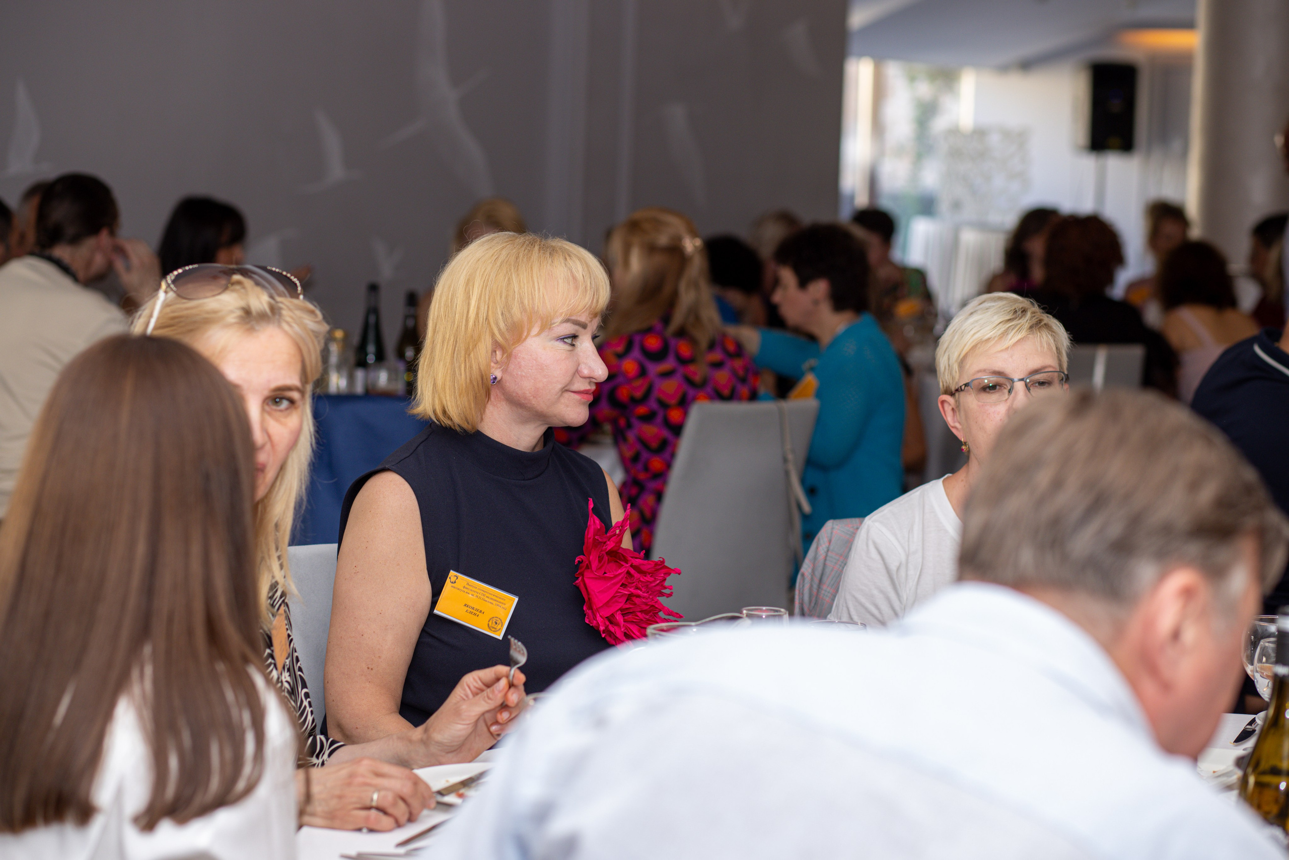Встреча выпускников. Стоматологи СПб. Семейный фотограф в Вышнем Волочке — Ульяна Иванова | Фотосессии для всей семьи