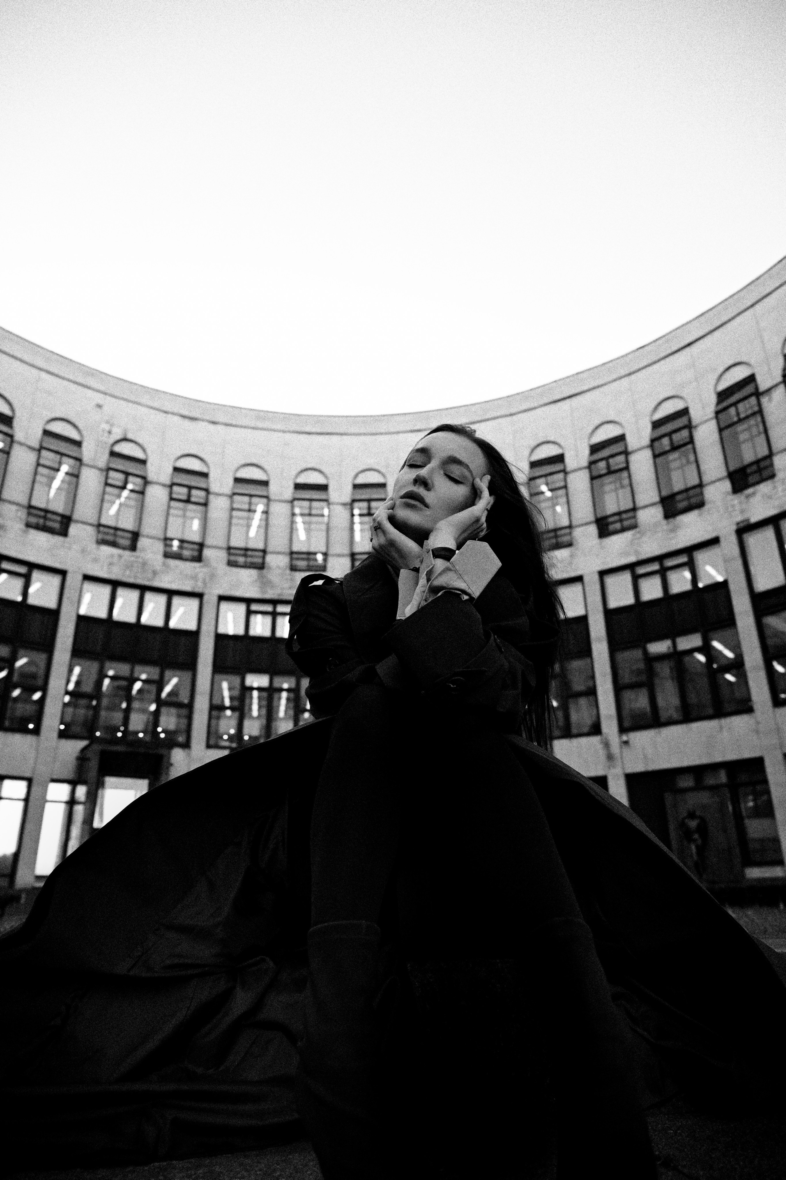 Монолитная тишина. Фотограф-портретист из Санкт-Петербурга Порубаев Артем