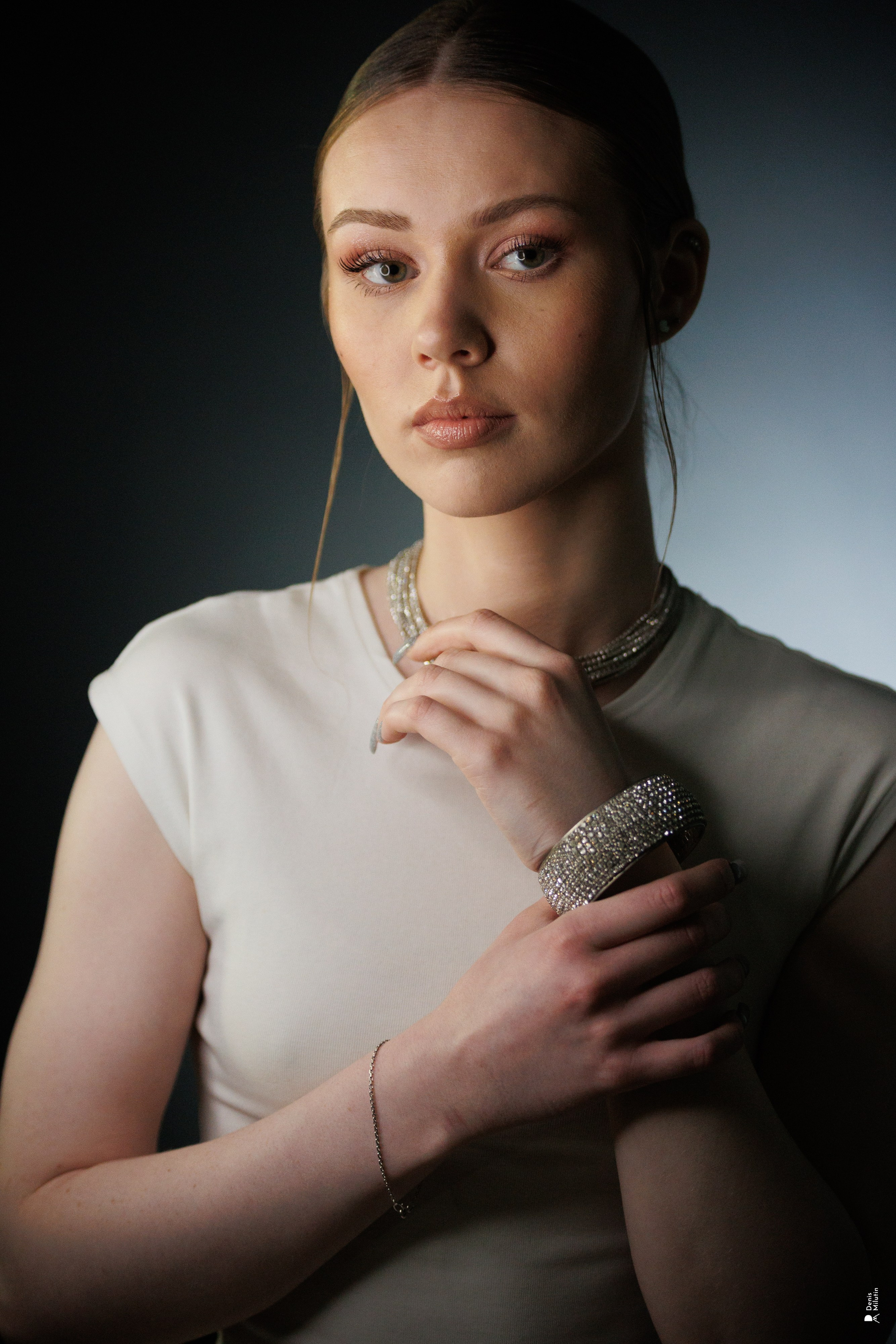 У Иры. Портретный фотограф Денис Милютин