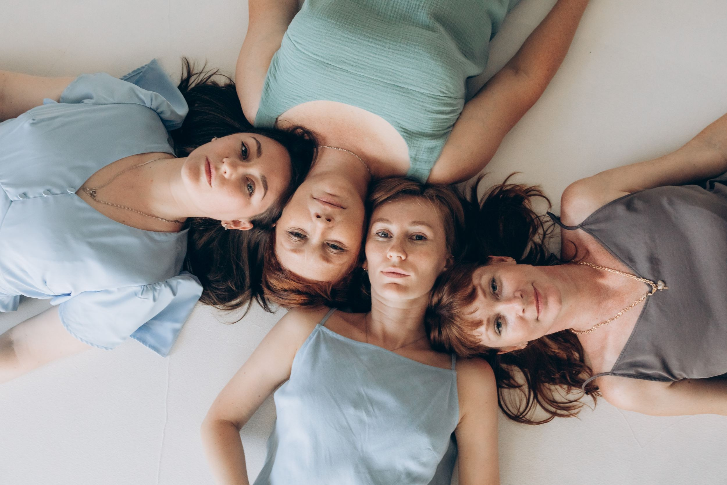 Мама и 4 дочери. Фотограф Марина Верятинская | Краснодар