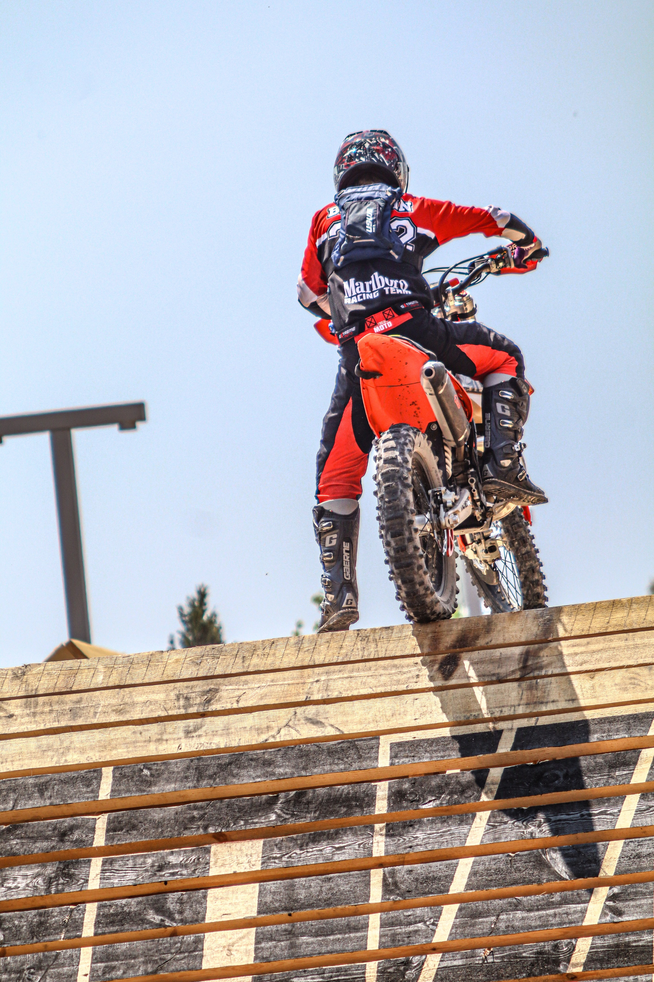 Enduro. Ivaladimirovna1995.wfolio.pro