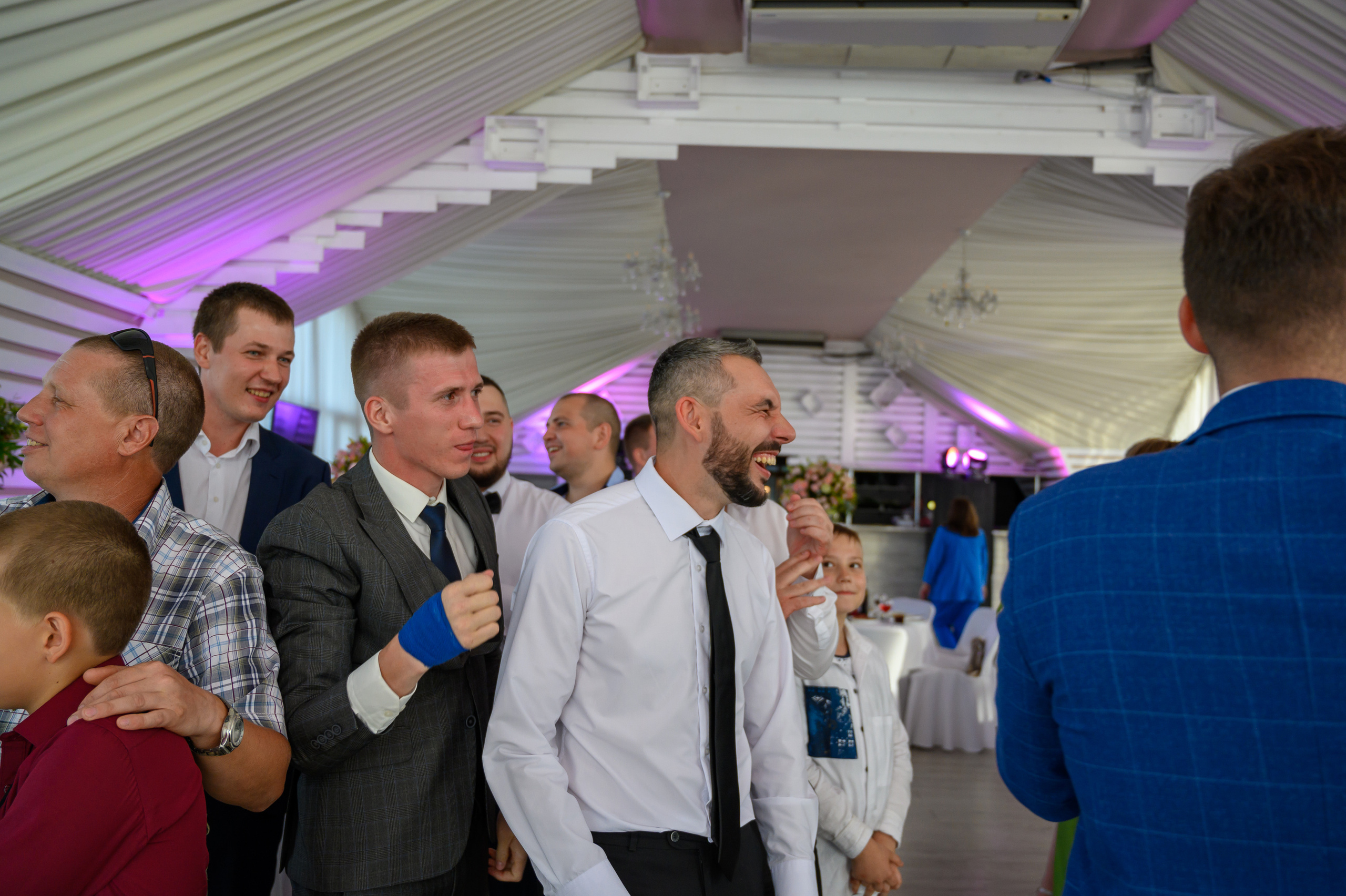 Свадьба на закате, съемка на закате. Семейный и контент фотограф в Москве Alira