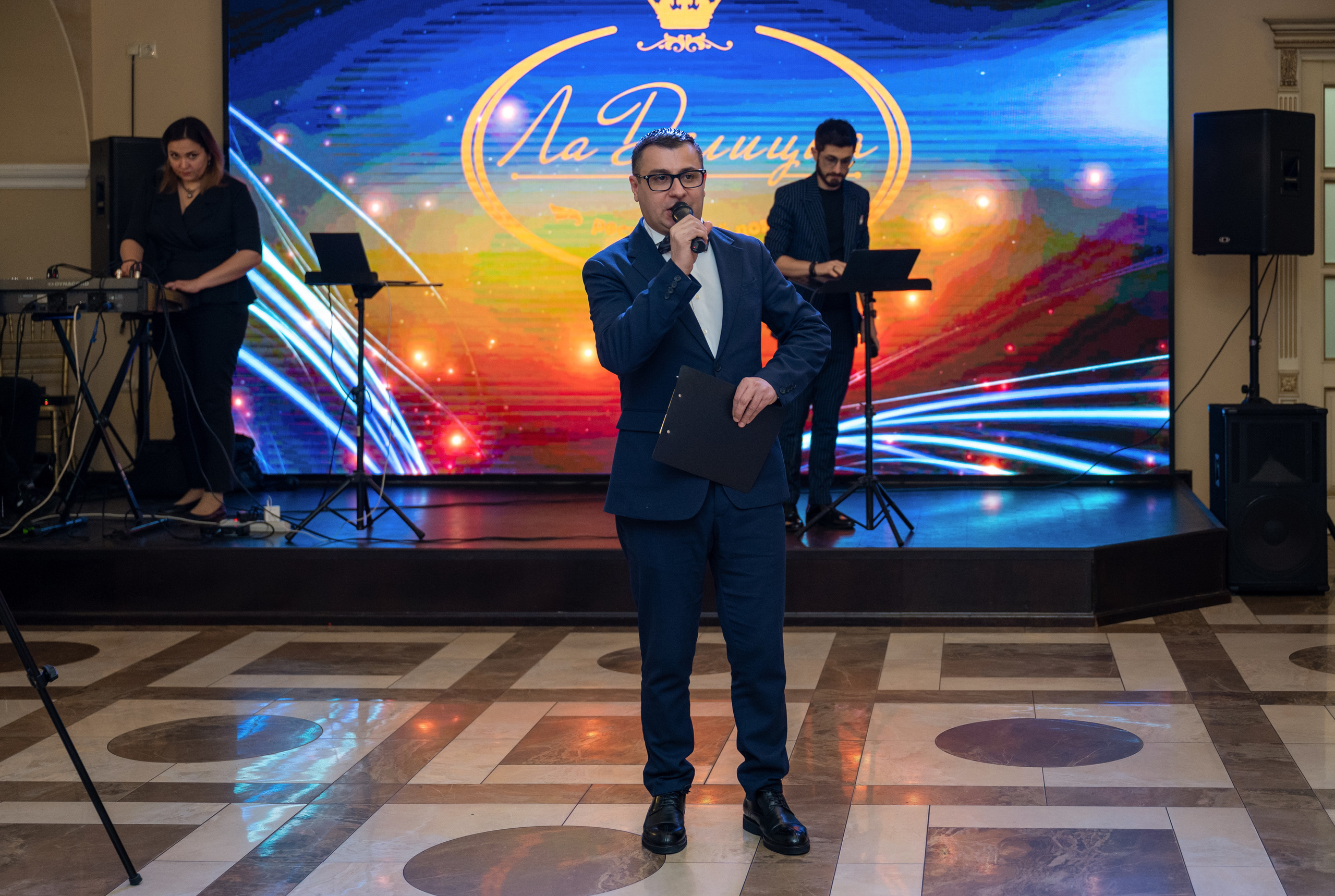 ДР Алексана 1 годик. Семейный и контент фотограф в Москве Alira