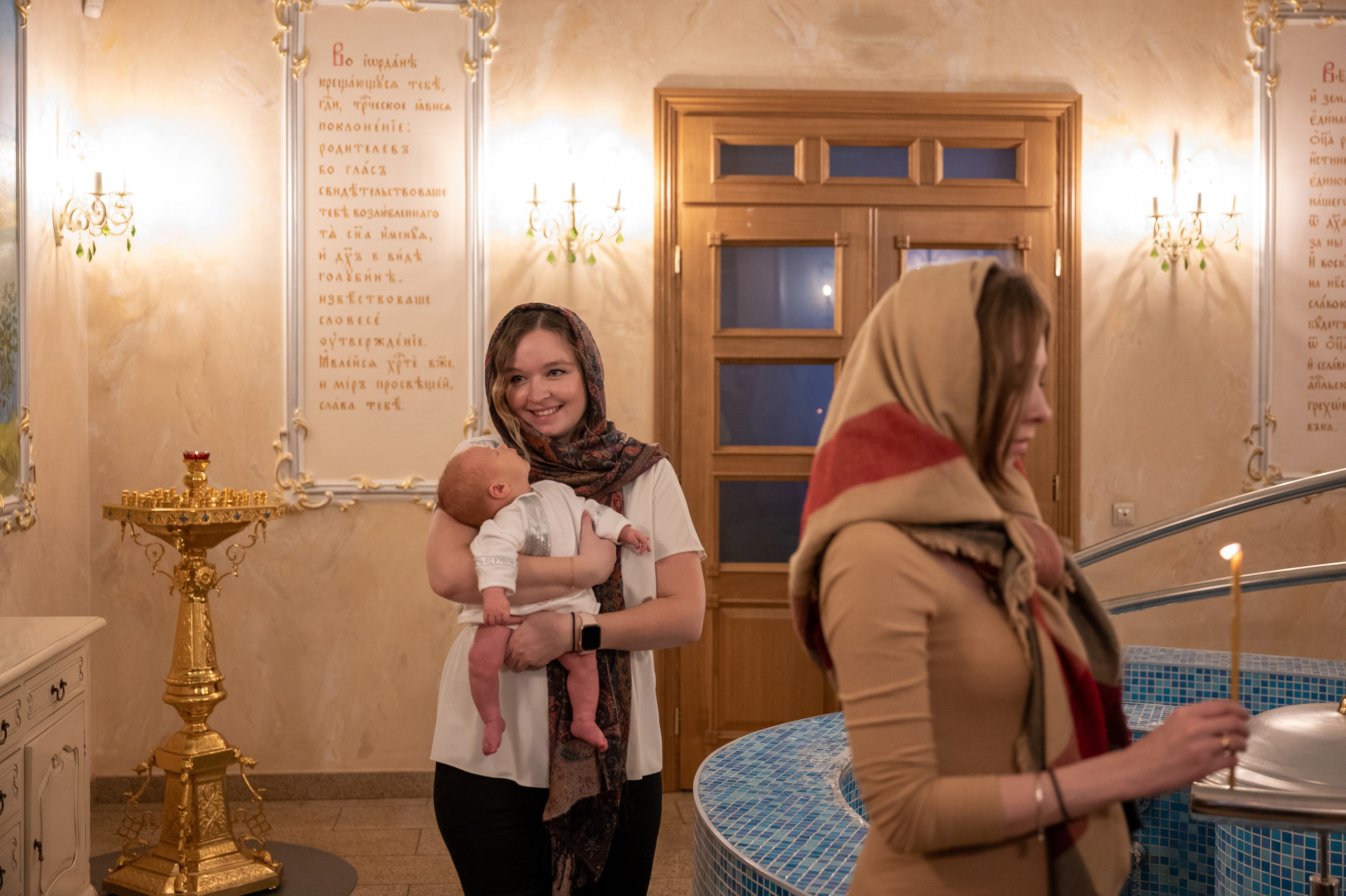 Крещение Андрея. Семейный и контент фотограф в Москве Alira