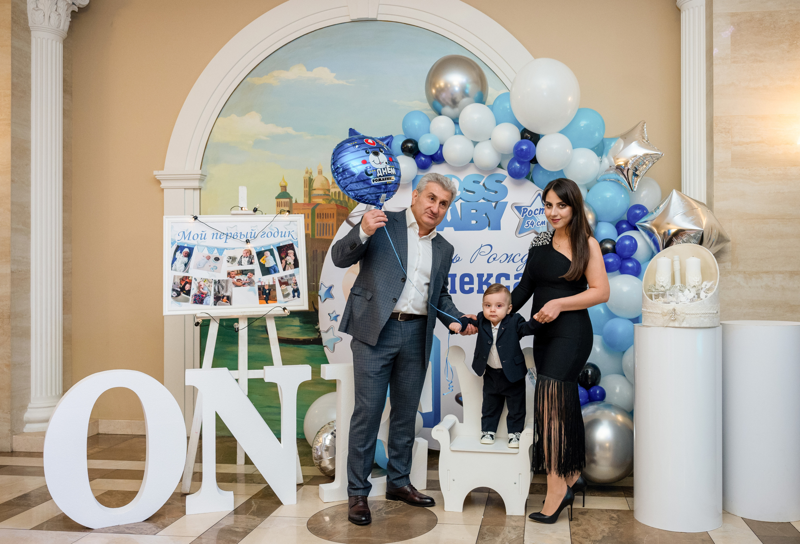 ДР Алексана 1 годик. Семейный и контент фотограф в Москве Alira