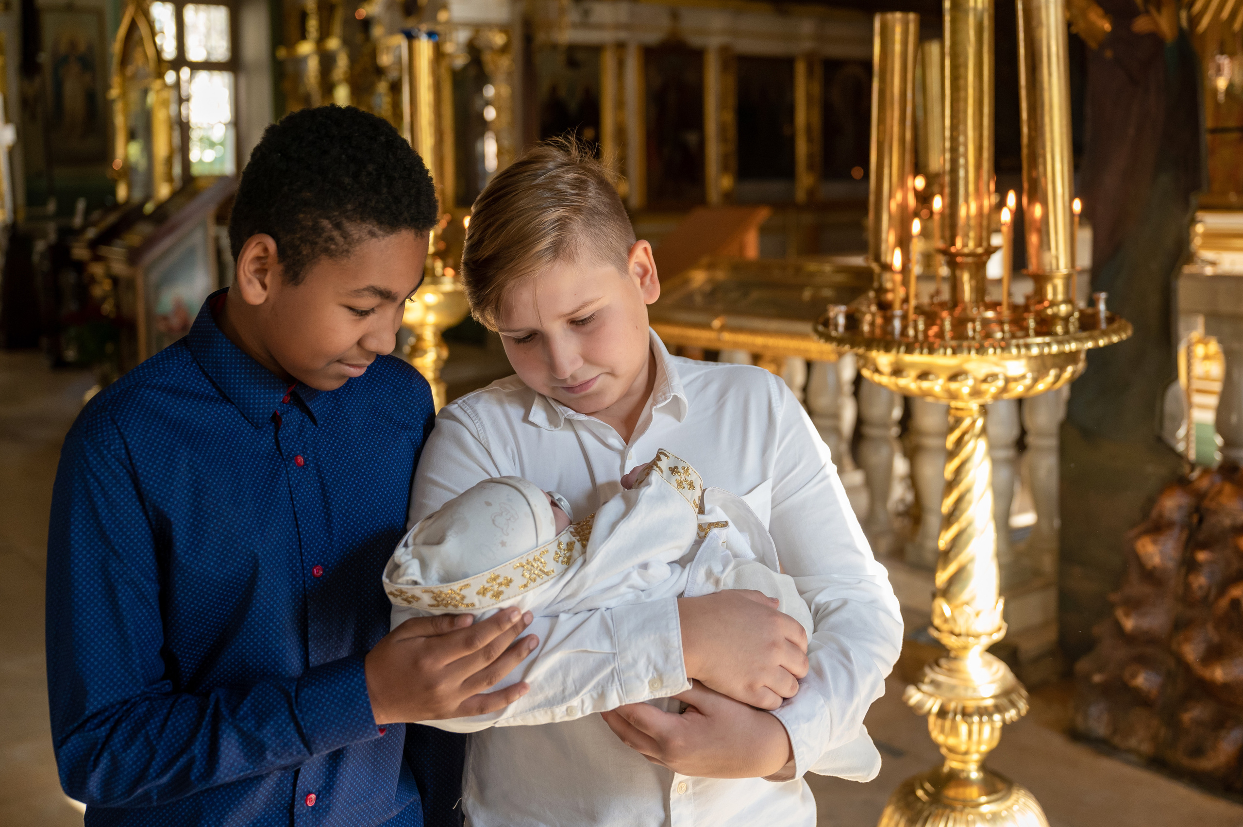 Крещение Кирилла. Семейный и контент фотограф в Москве Alira