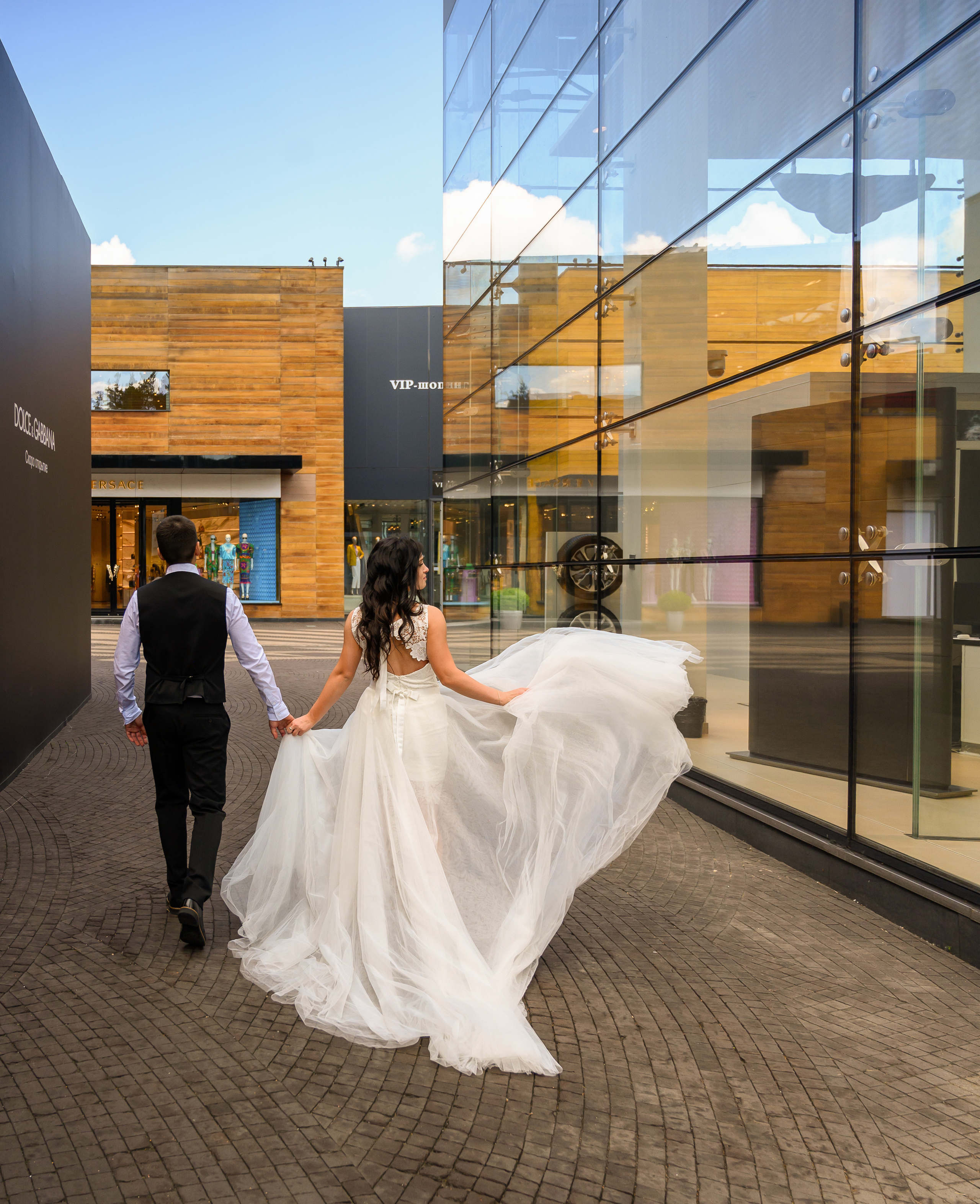 Свадьба, кабриолет В Барвихе. Семейный и контент фотограф в Москве Alira