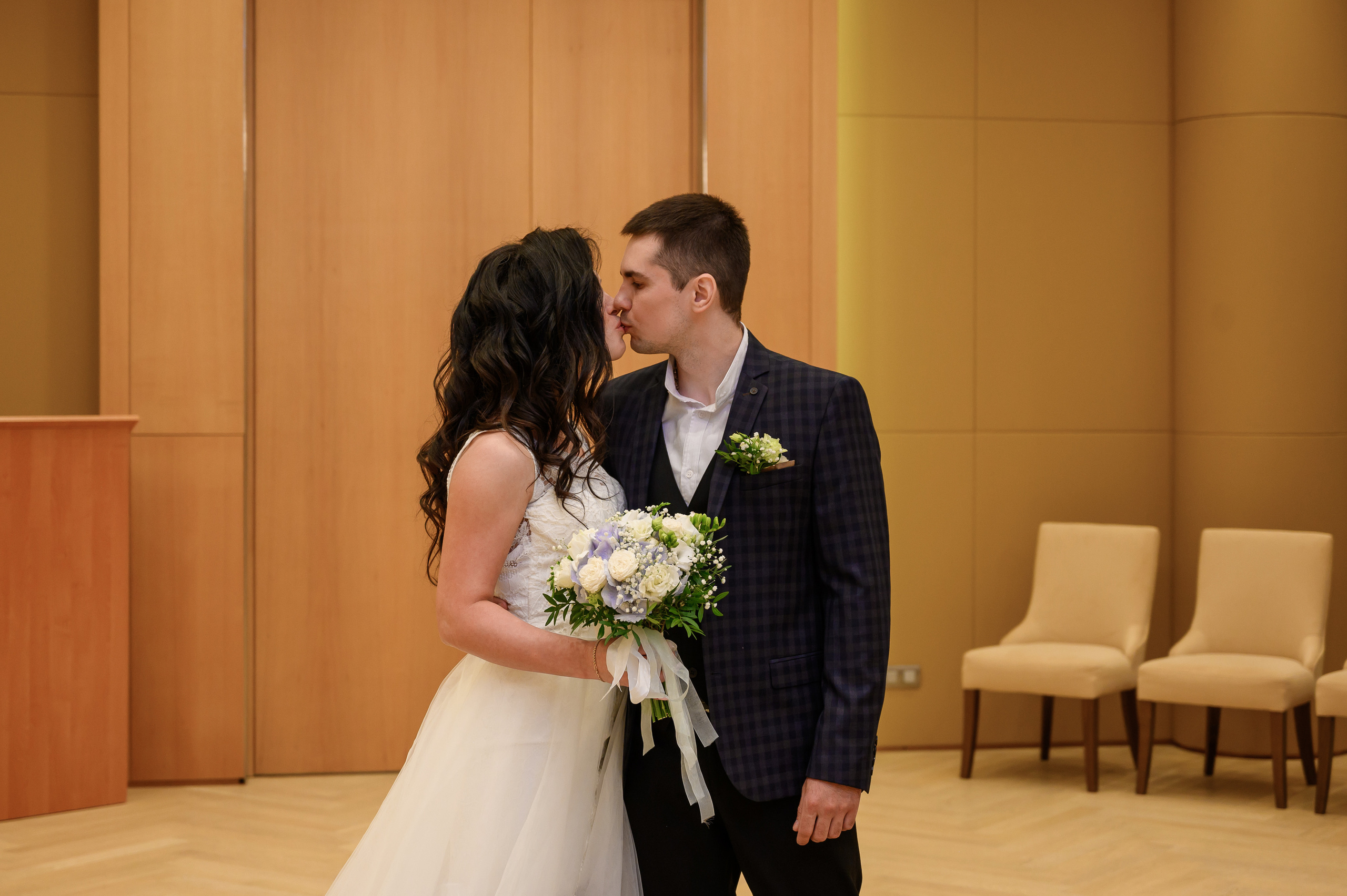 Свадьба, кабриолет В Барвихе. Семейный и контент фотограф в Москве Alira