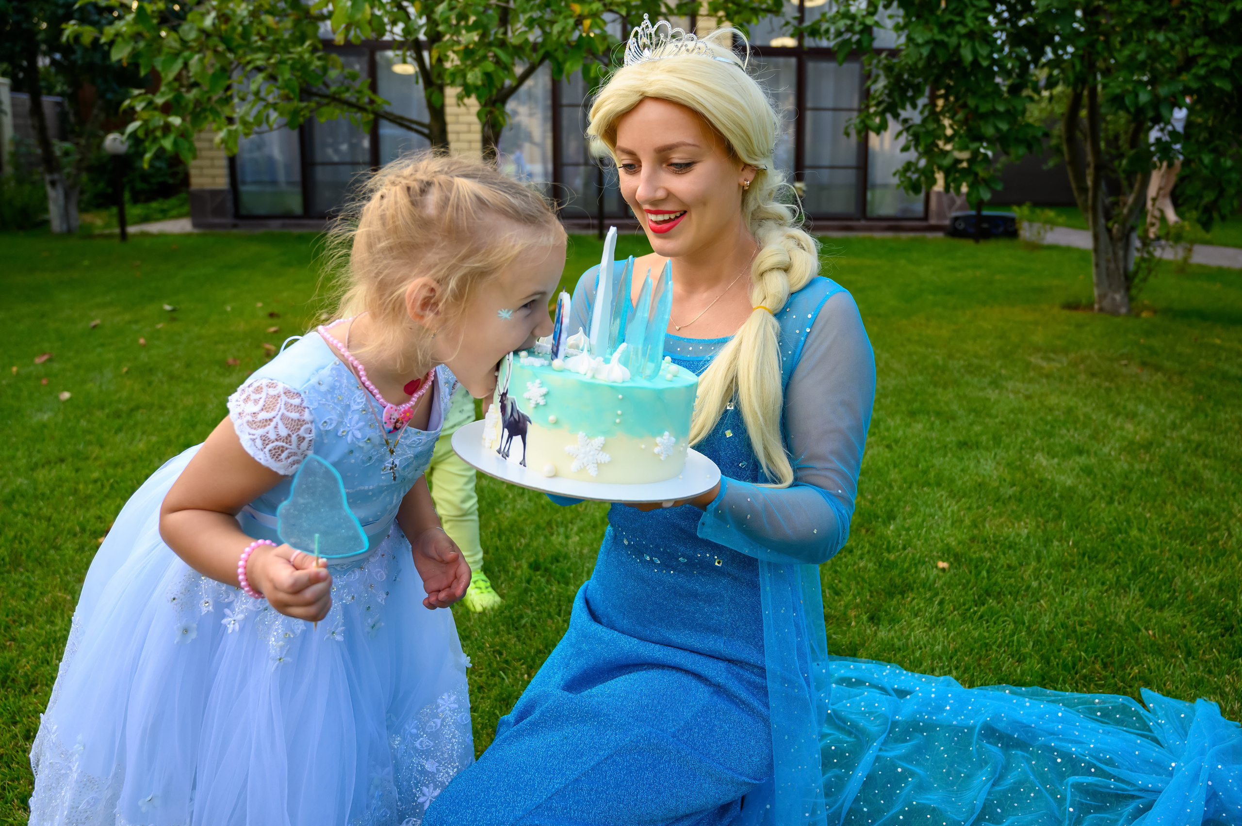 ДР Насти 4 года. Семейный и контент фотограф в Москве Alira