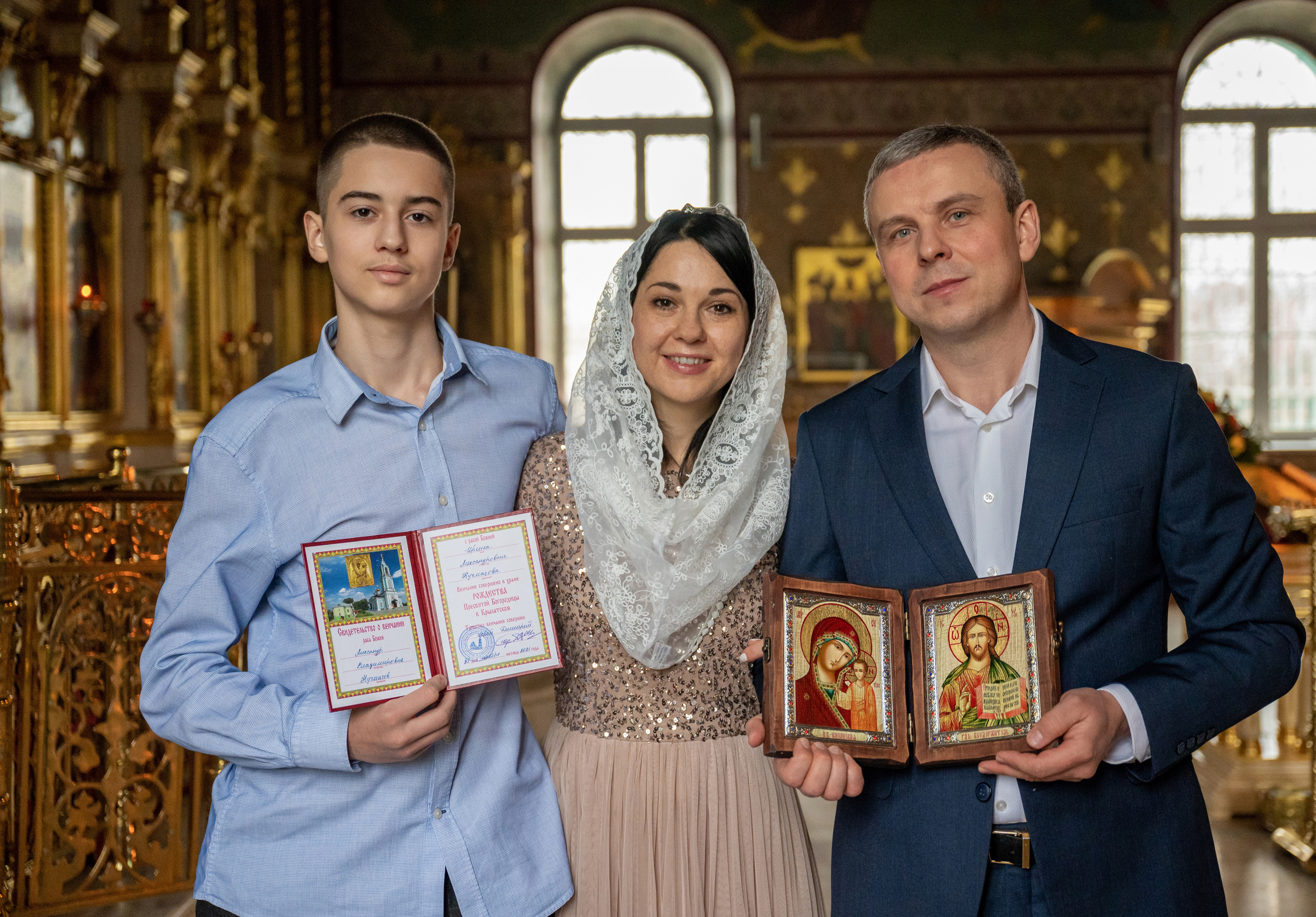 Венчание Александра и Ирины. Семейный и контент фотограф в Москве Alira