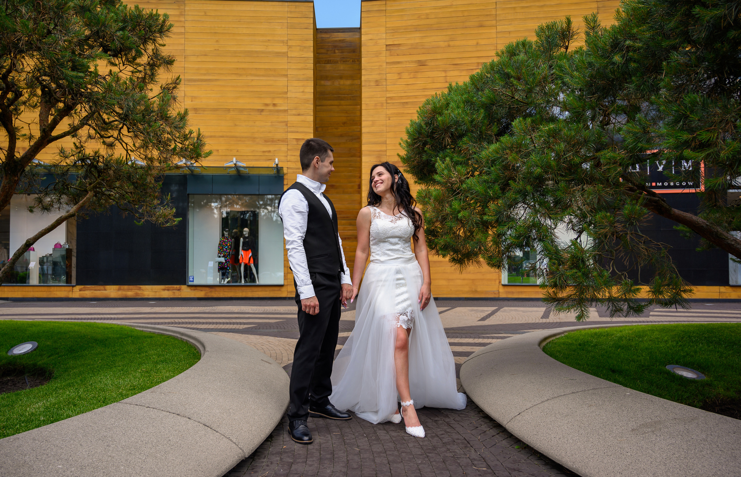 Свадьба, кабриолет В Барвихе. Семейный и контент фотограф в Москве Alira