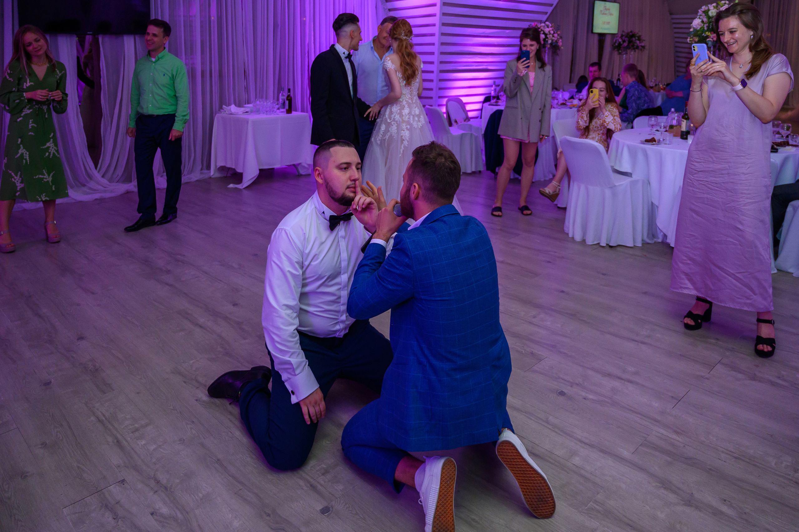 Свадьба на закате, съемка на закате. Семейный и контент фотограф в Москве Alira