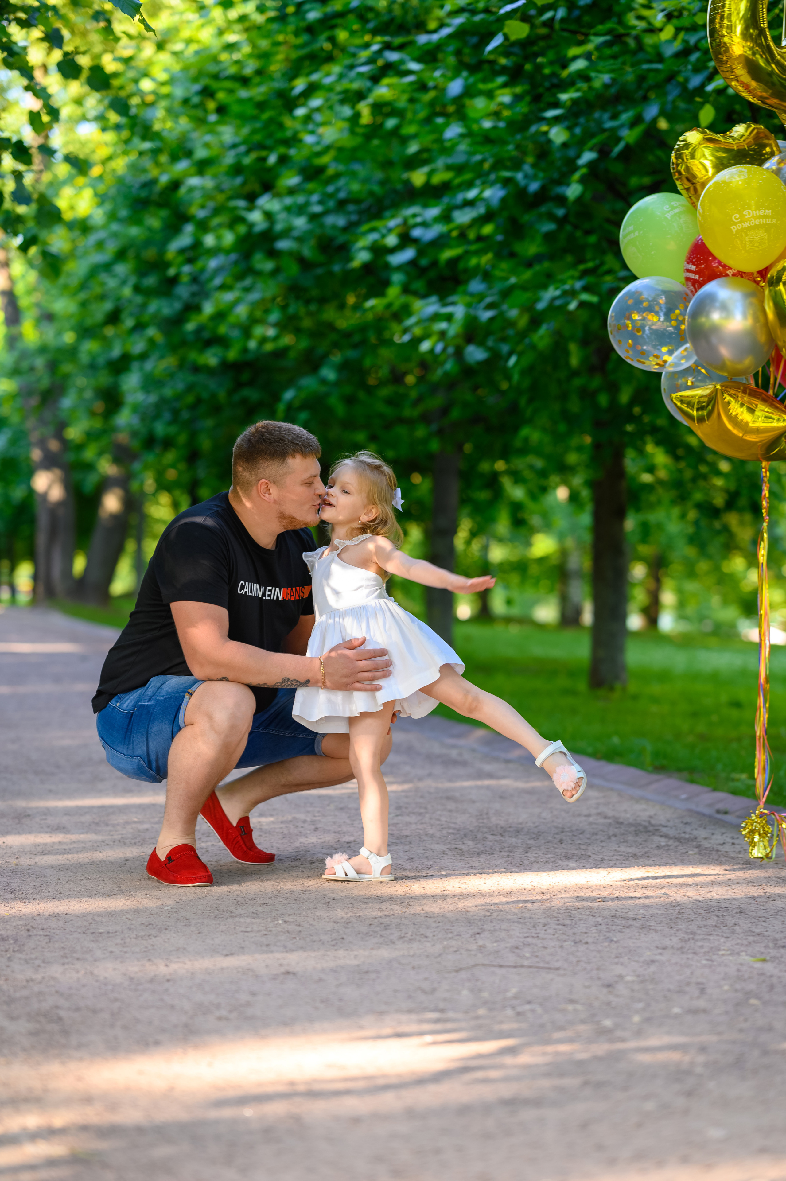 ДР Анюты 4 года. Семейный и контент фотограф в Москве Alira