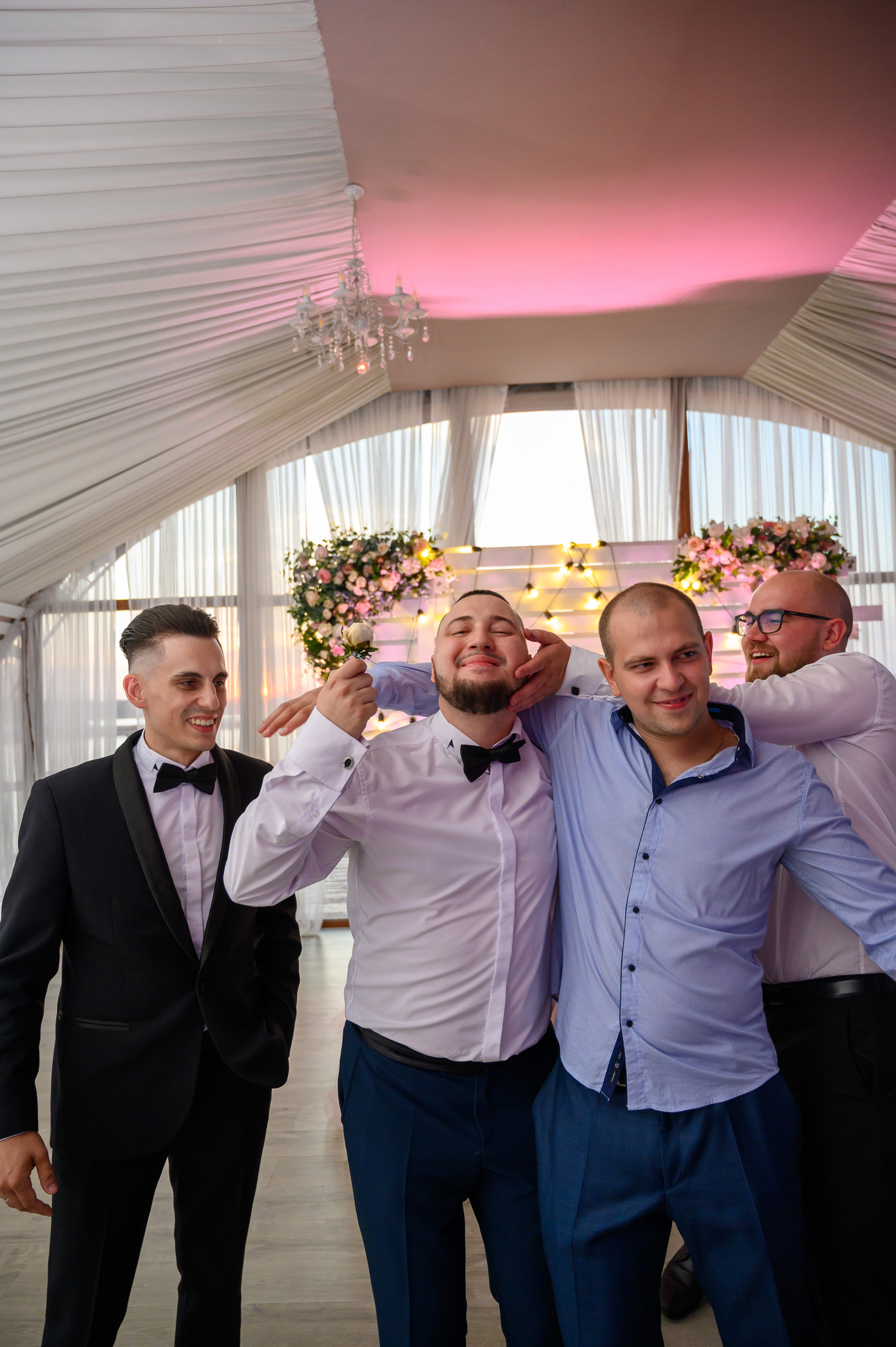 Свадьба на закате, съемка на закате. Семейный и контент фотограф в Москве Alira