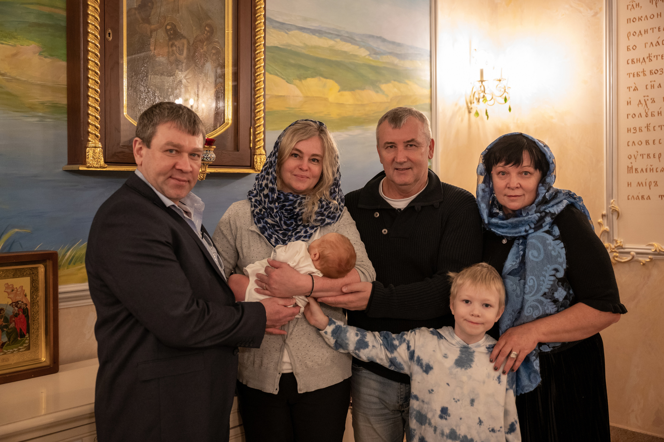 Крещение Андрея. Семейный и контент фотограф в Москве Alira