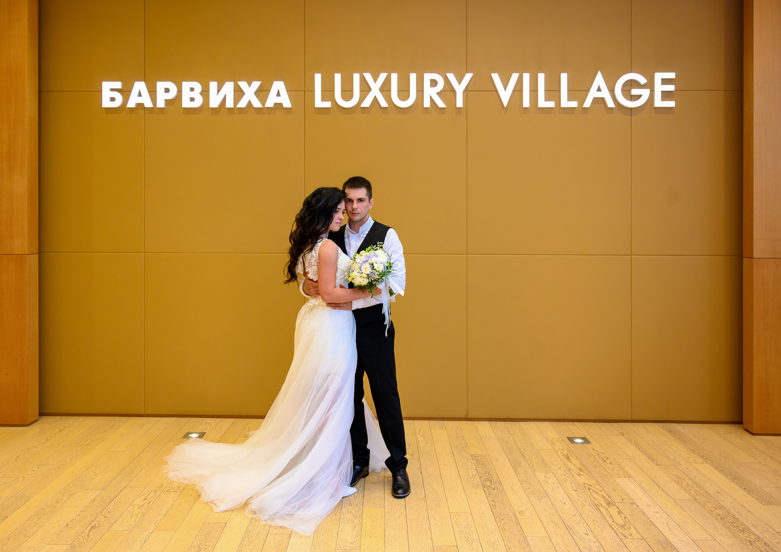 Свадьба, кабриолет В Барвихе. Семейный и контент фотограф в Москве Alira