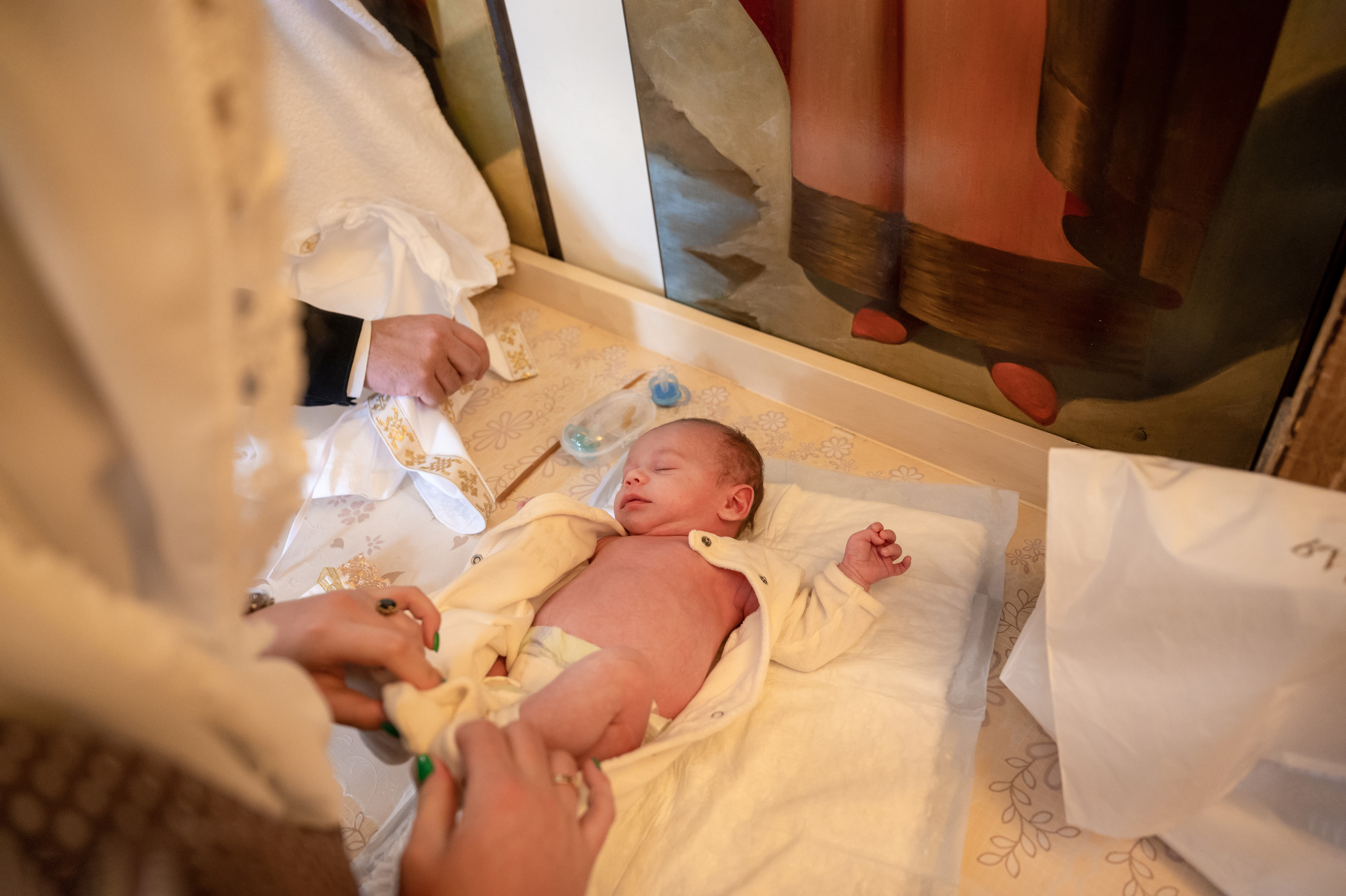 Крещение Кирилла. Семейный и контент фотограф в Москве Alira