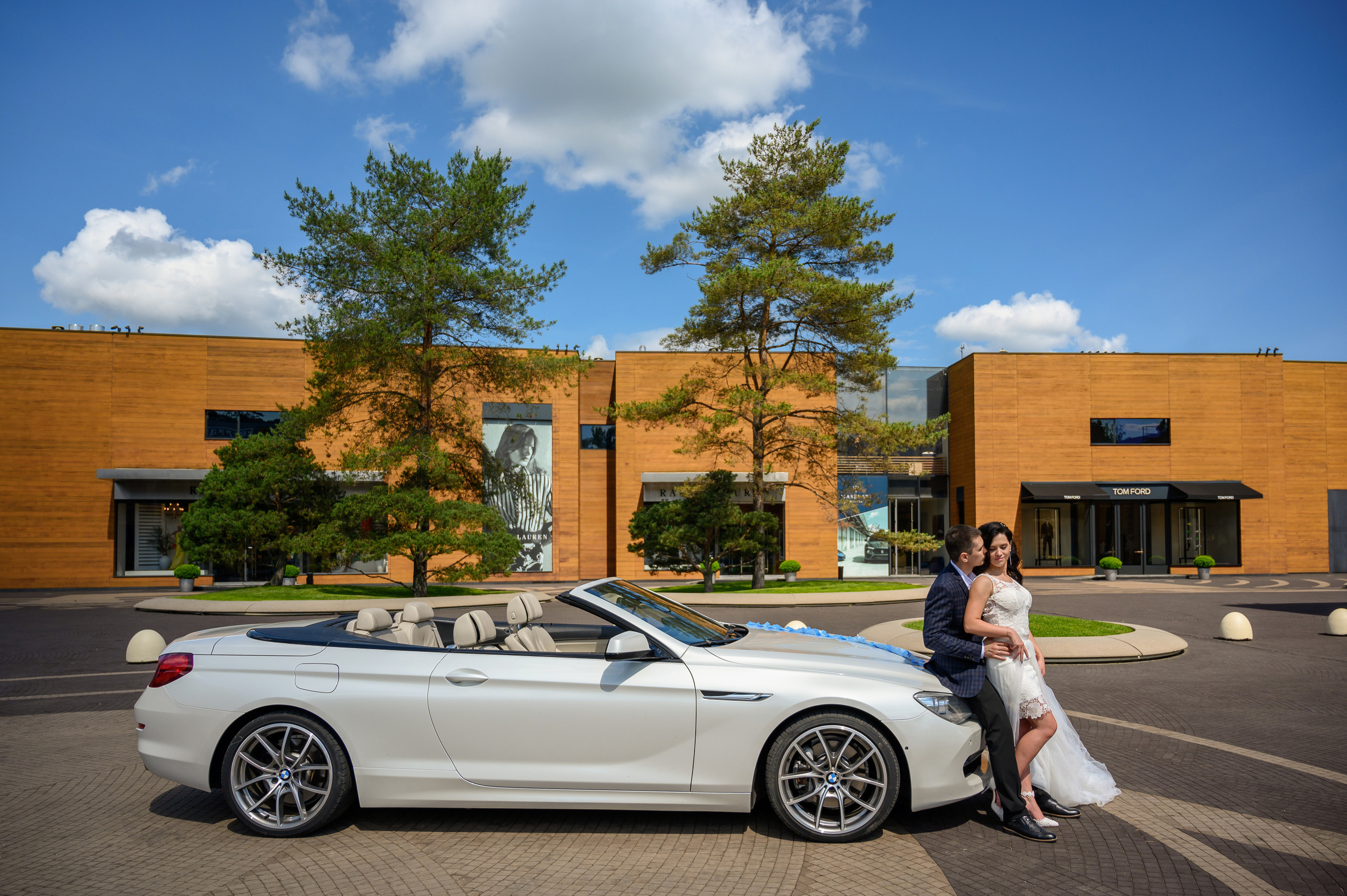 Свадьба, кабриолет В Барвихе. Семейный и контент фотограф в Москве Alira
