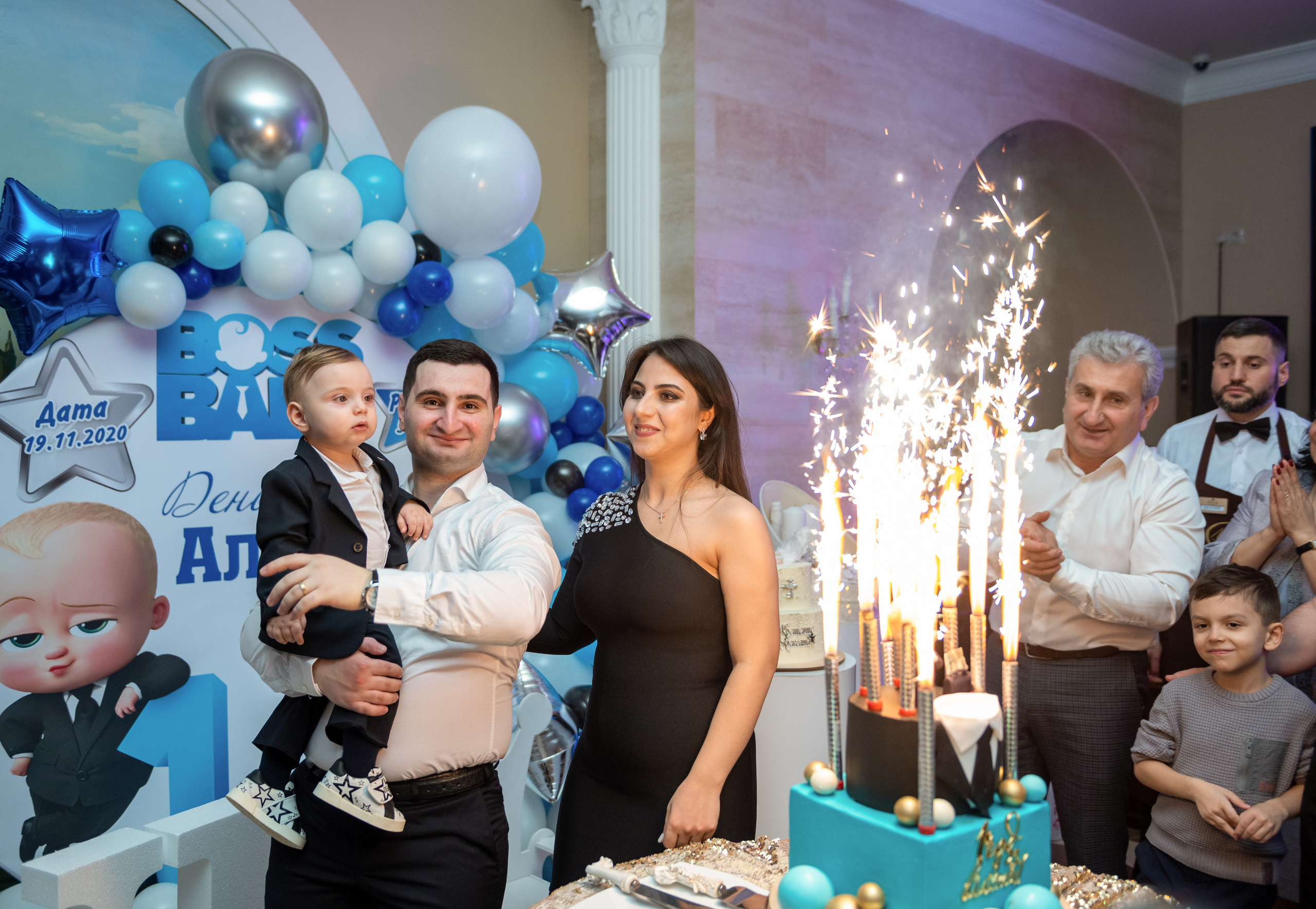 ДР Алексана 1 годик. Семейный и контент фотограф в Москве Alira